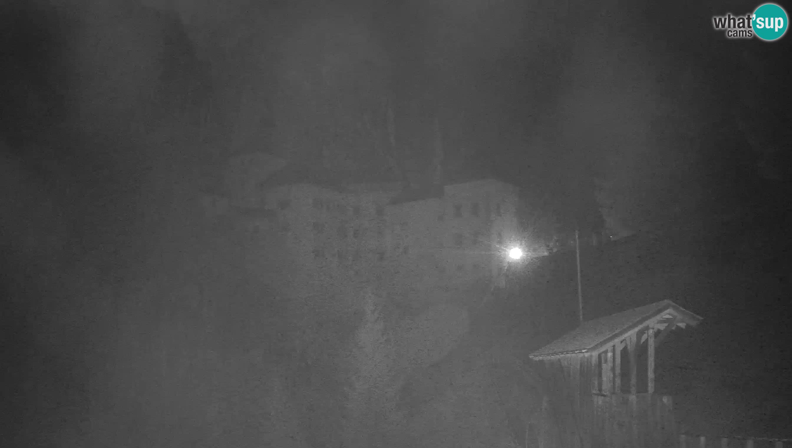 Live Webcam Grad Predjama – Château de Predjama – Postojna – Slovénie