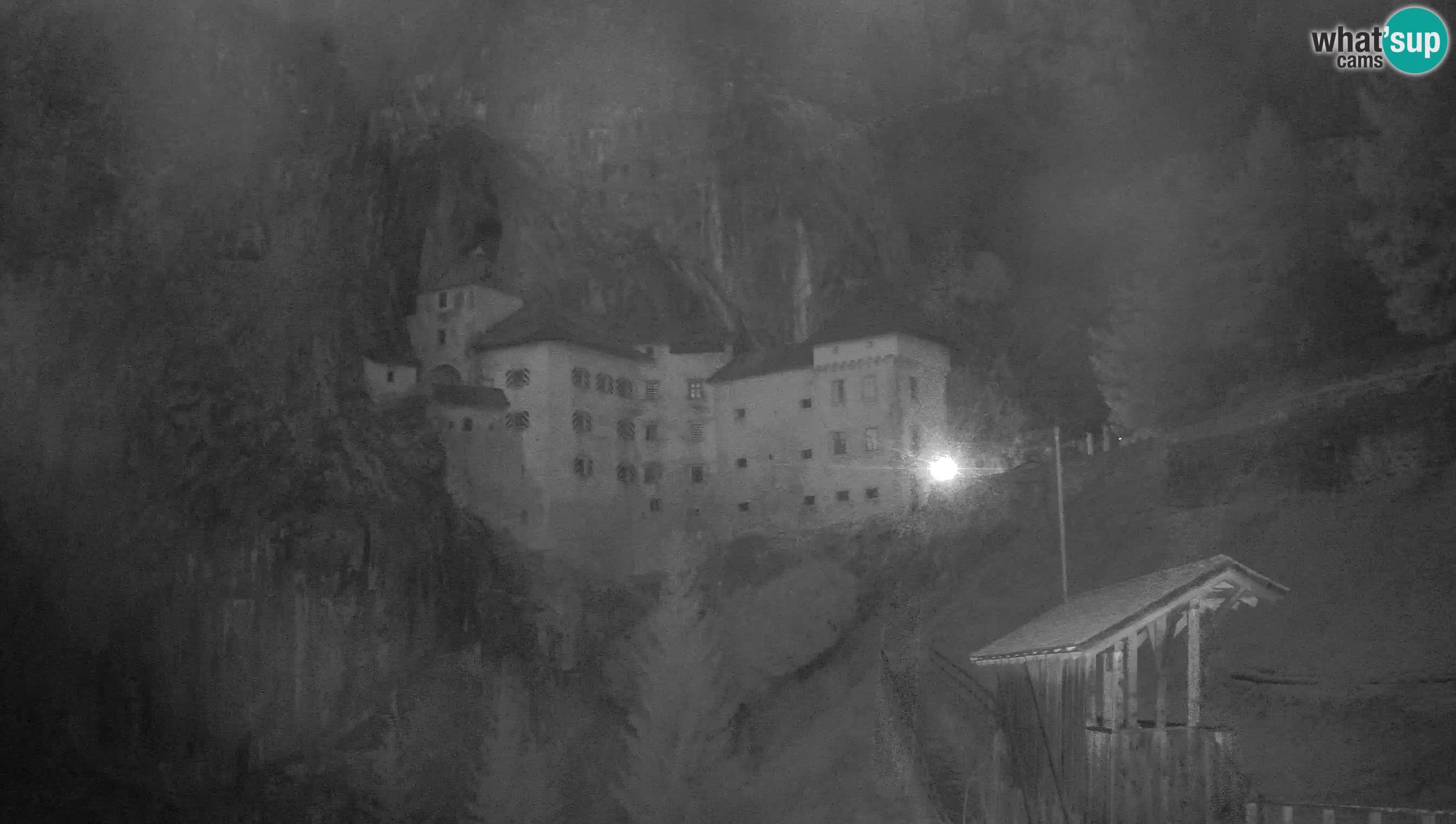 Live Webcam Höhlenburg Predjama – Postojna – Slowenien