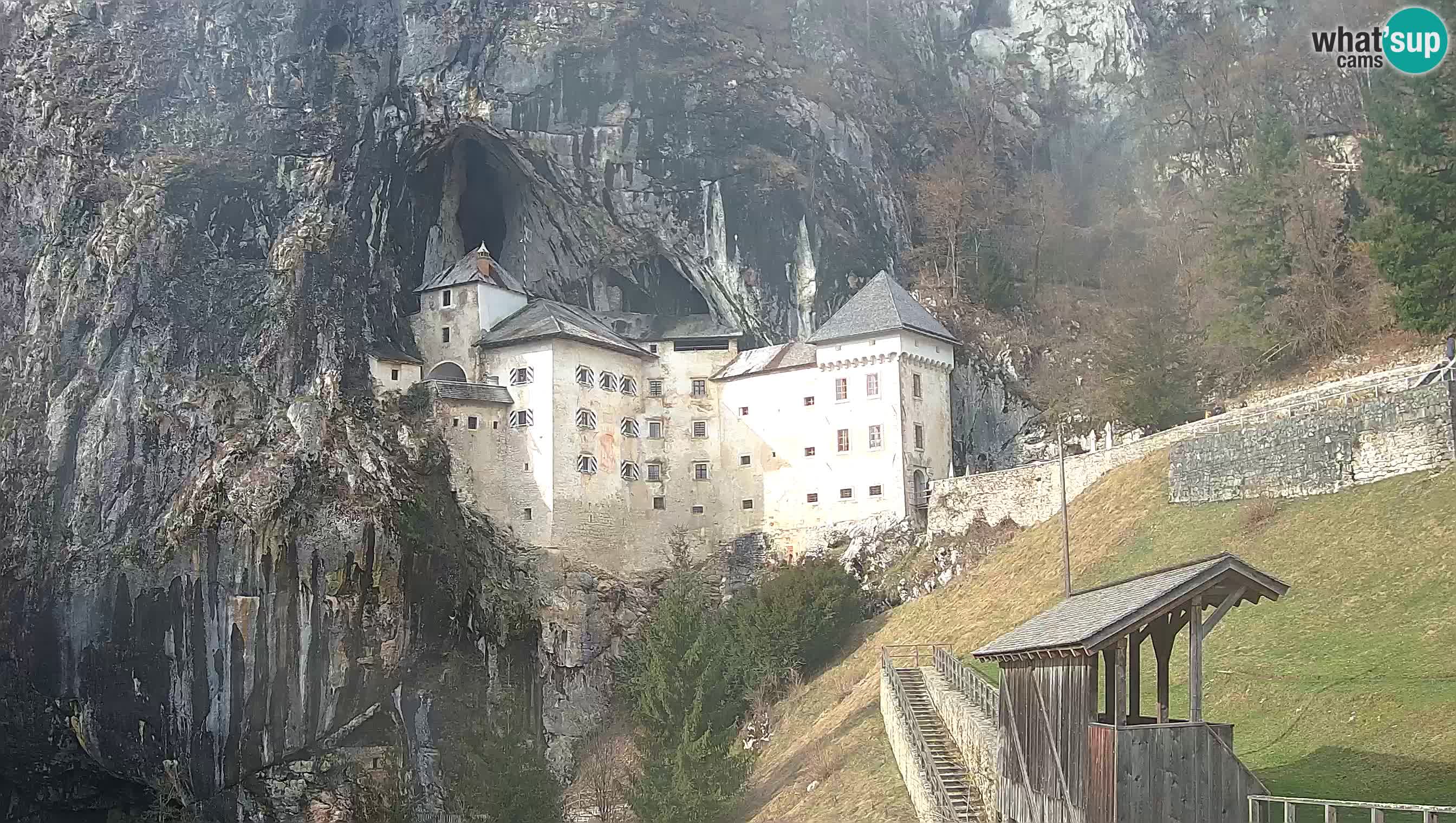 Camera en vivo Castillo de Predjama – Postojna – Eslovenia