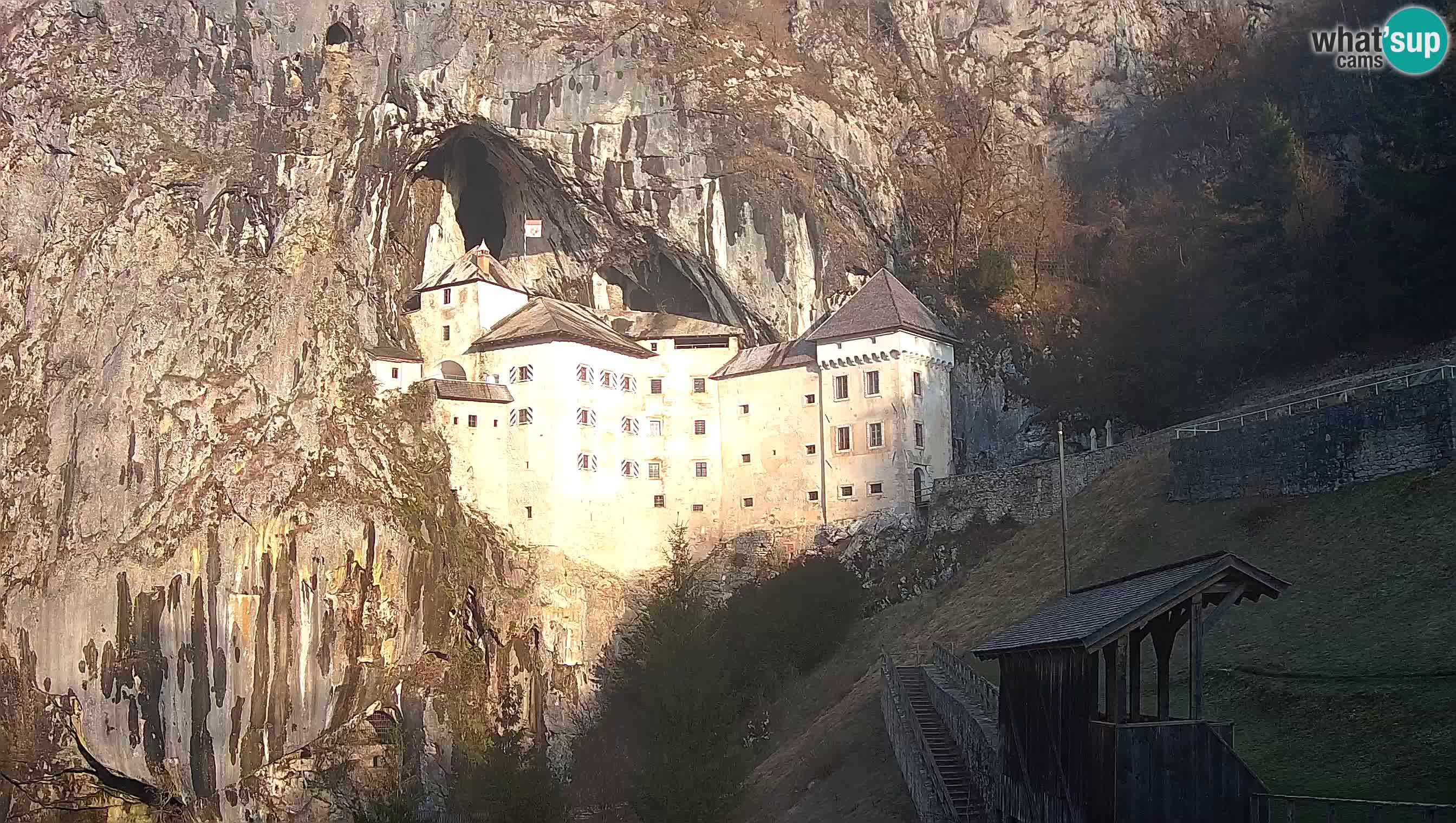 Predjama Castle