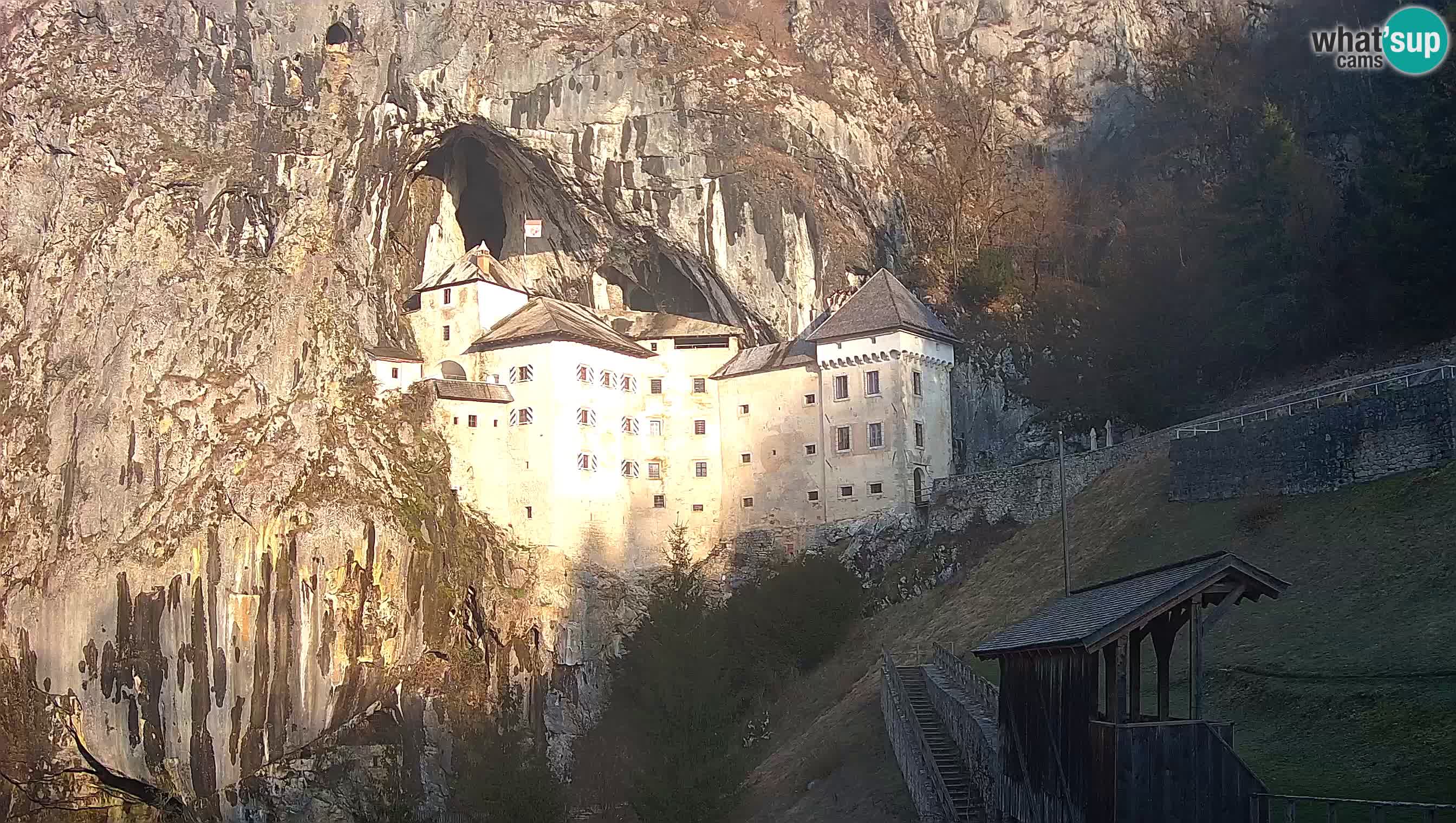 Camera en vivo Castillo de Predjama – Postojna – Eslovenia