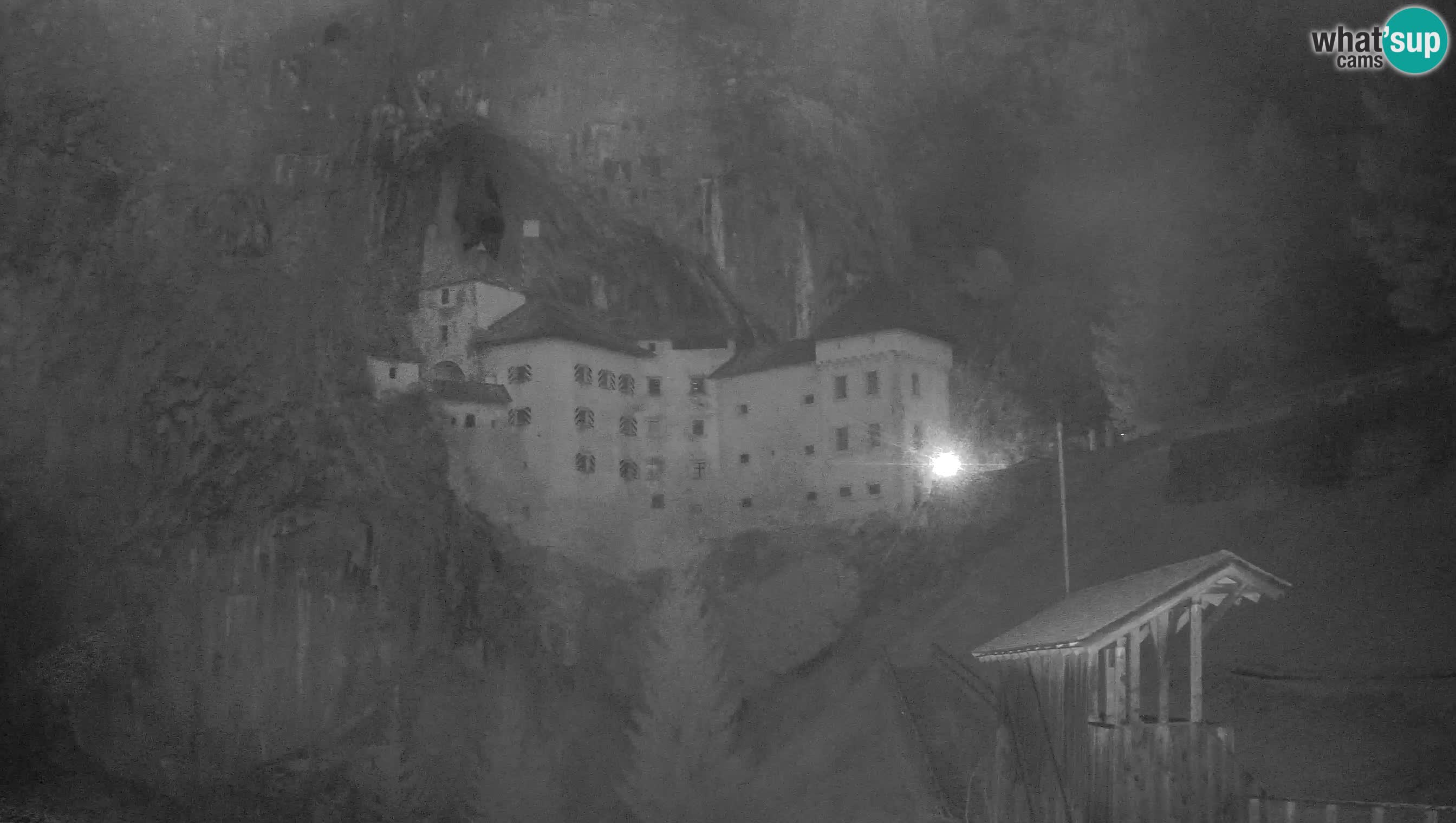 Live Webcam Höhlenburg Predjama – Postojna – Slowenien
