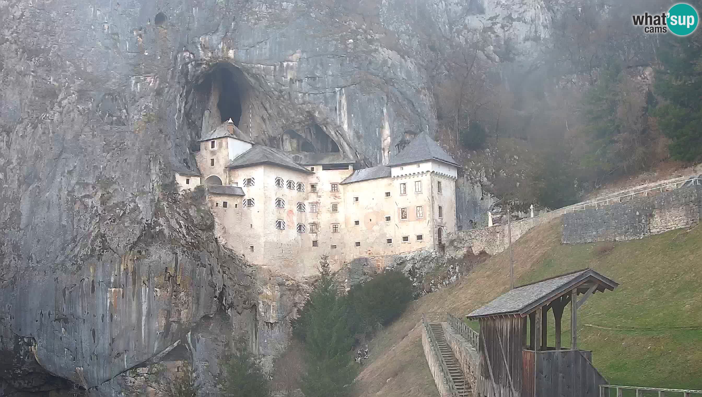 Camera en vivo Castillo de Predjama – Postojna – Eslovenia