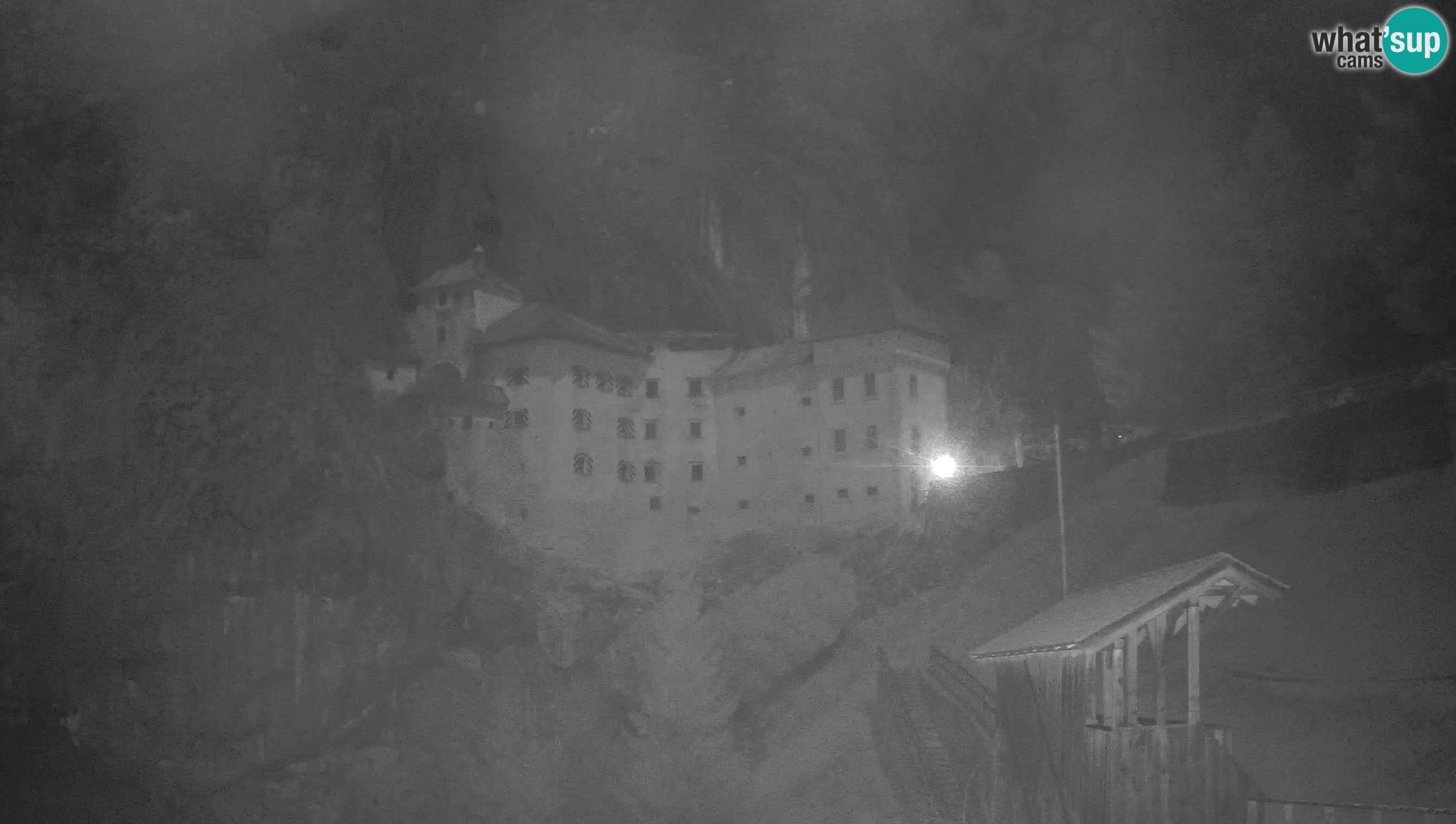 Web kamera Predjamski dvorac – Postojna – Slovenija