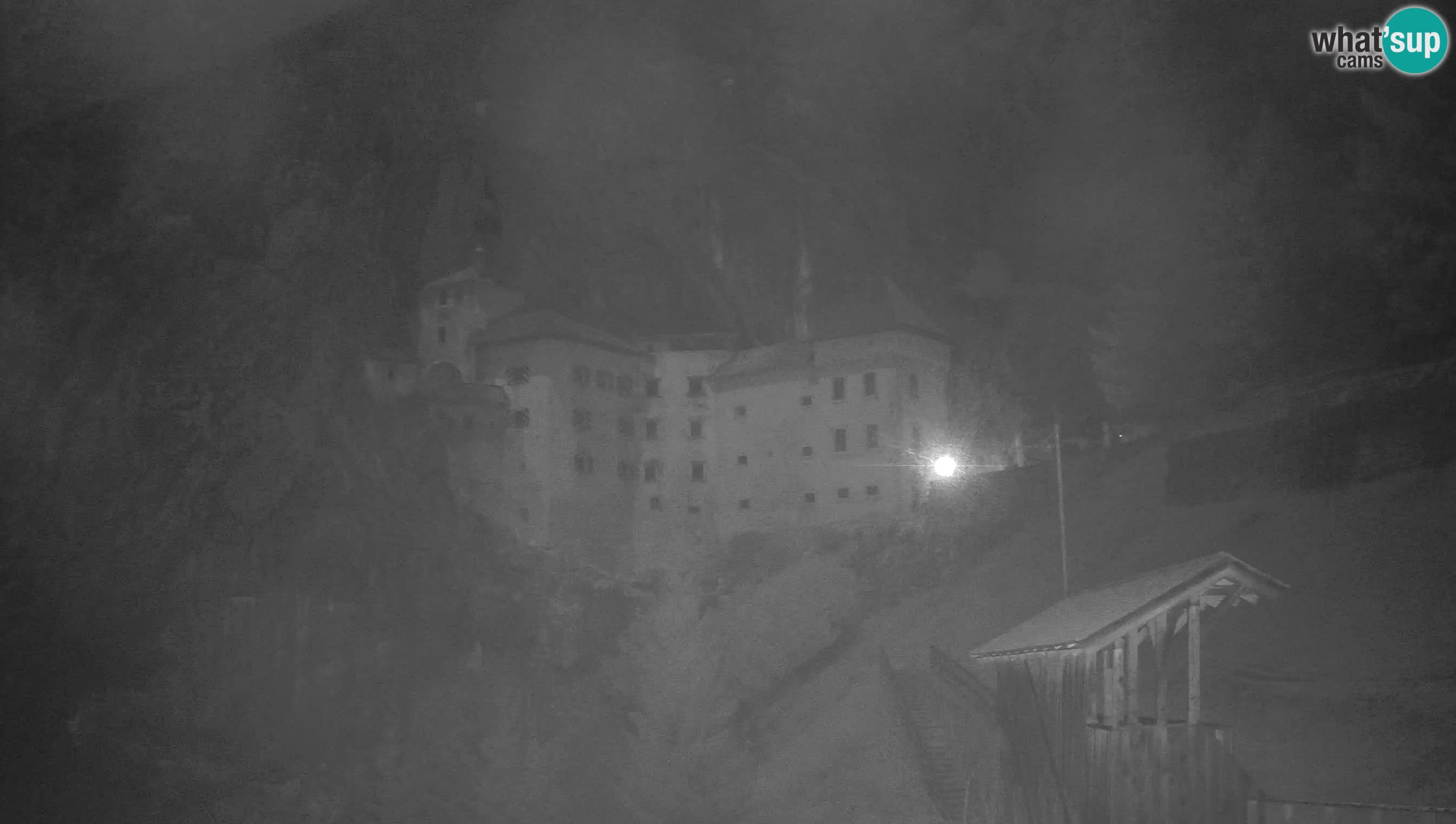Live Webcam Predjamski grad – Predjama Castle – Postojna – Slovenia