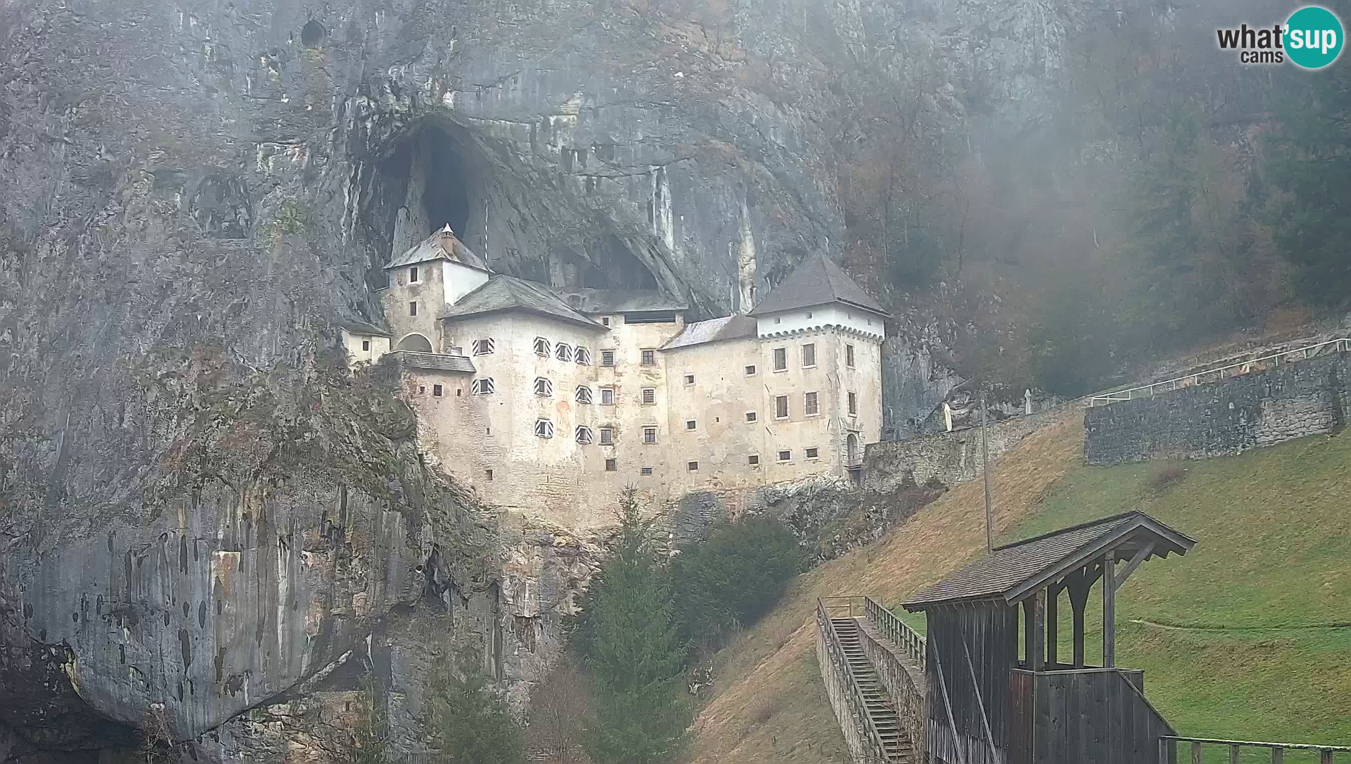 Live Webcam Predjamski grad – Predjama Castle – Postojna – Slovenia