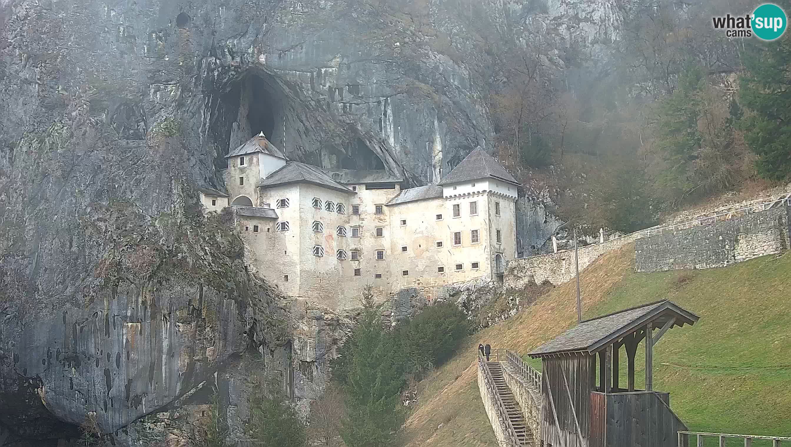 Live Webcam Predjamski grad – Predjama Castle – Postojna – Slovenia