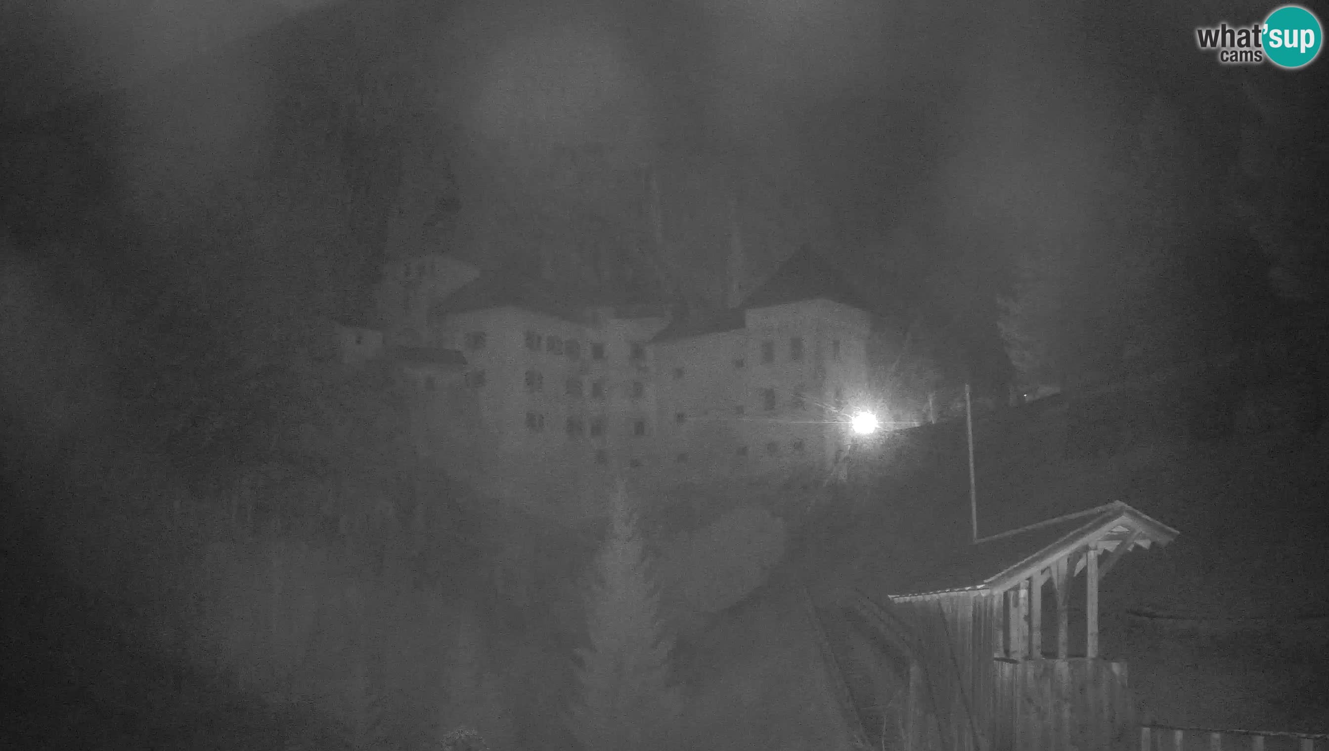Live Webcam Grad Predjama – Château de Predjama – Postojna – Slovénie