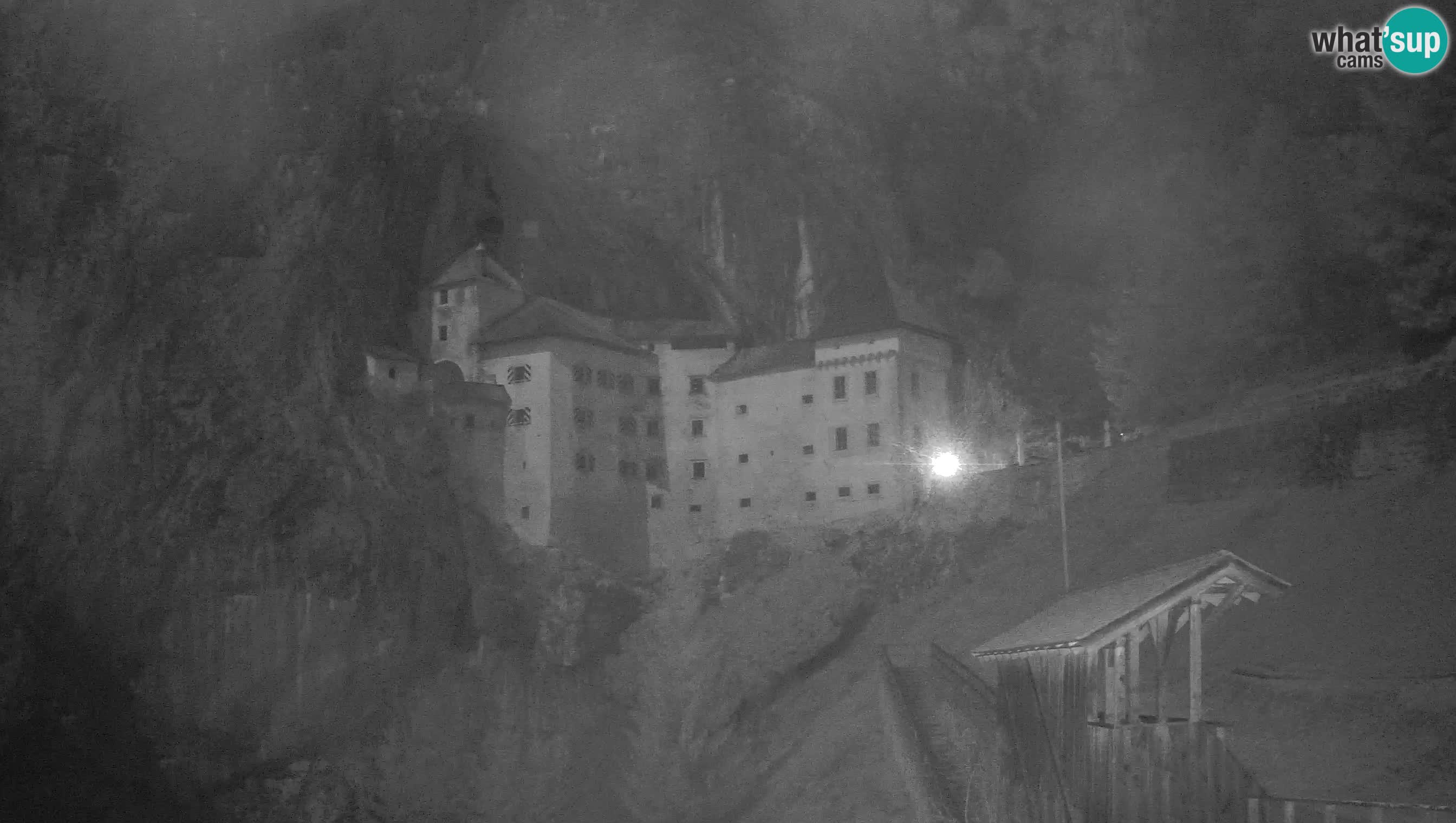Live Webcam Höhlenburg Predjama – Postojna – Slowenien