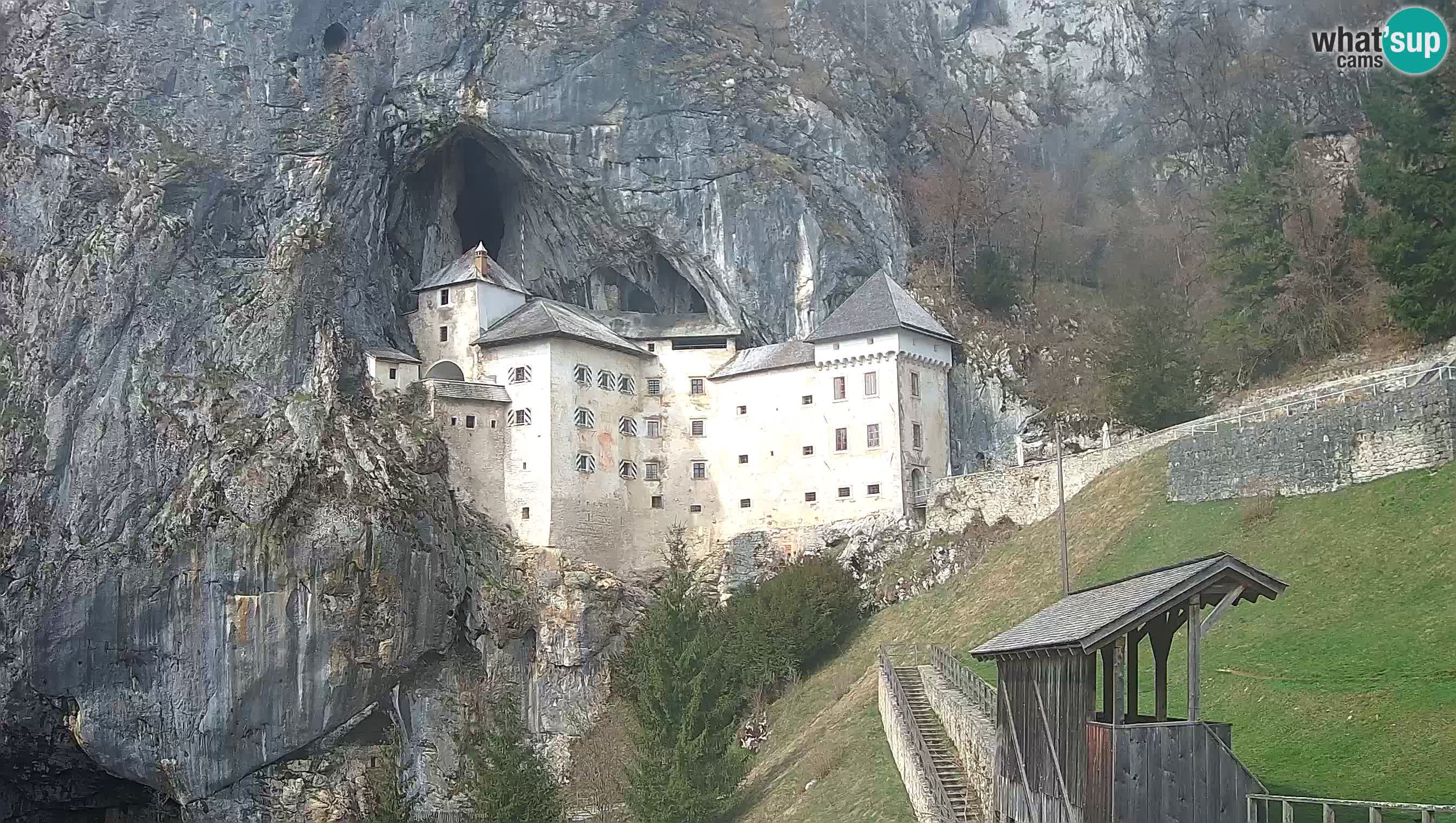 Camera en vivo Castillo de Predjama – Postojna – Eslovenia