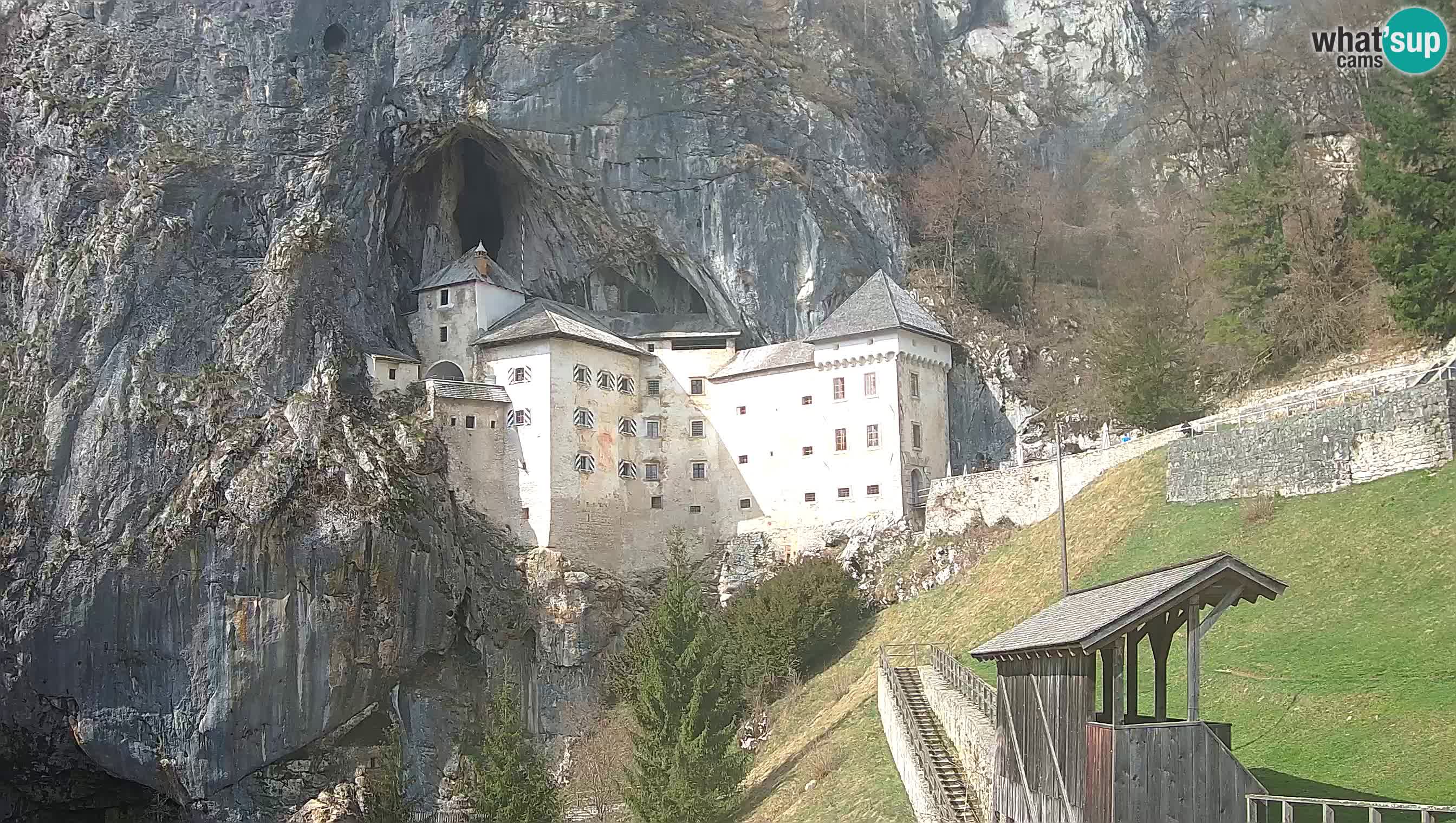 Camera en vivo Castillo de Predjama – Postojna – Eslovenia