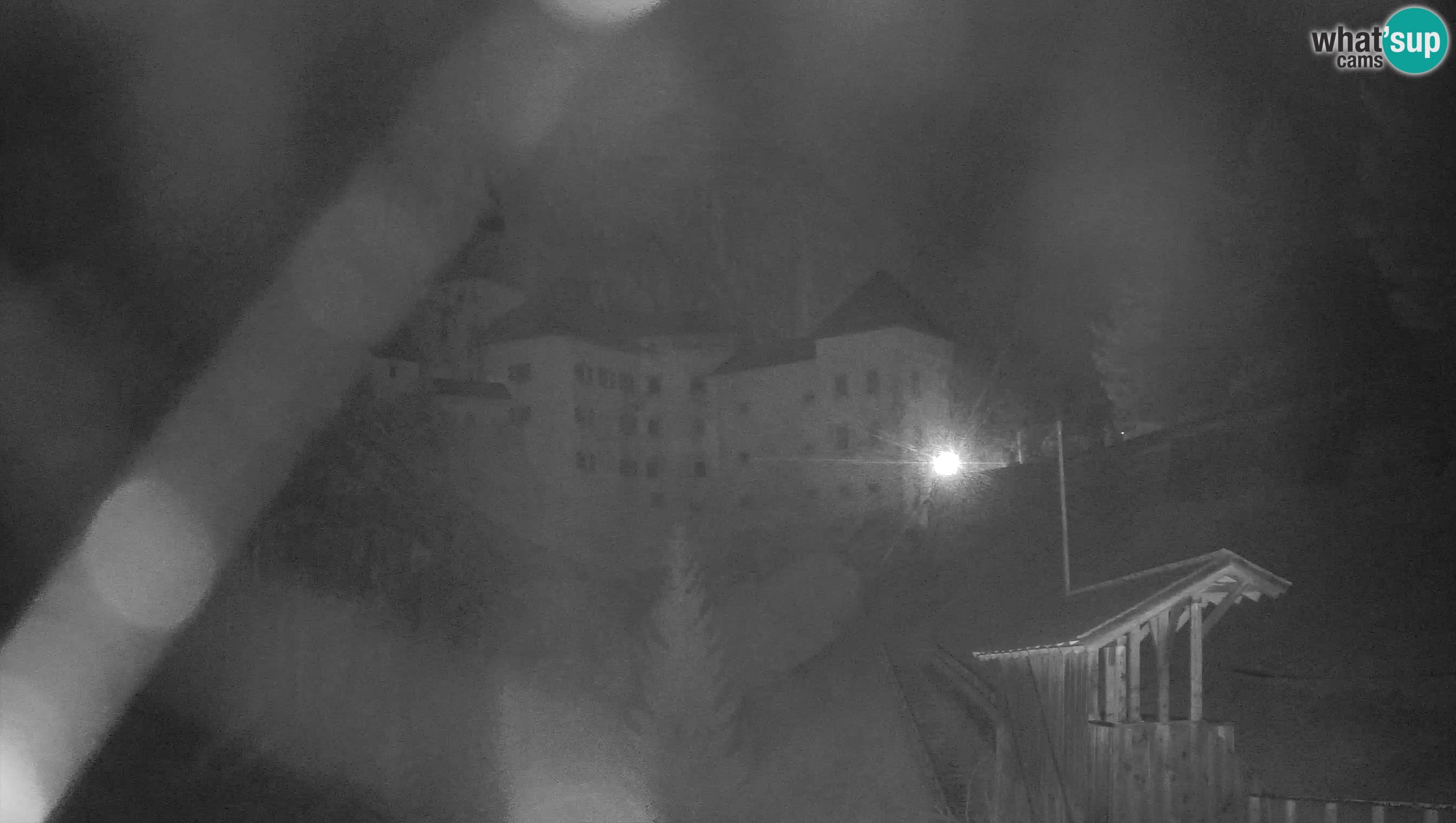 Web kamera Predjamski dvorac – Postojna – Slovenija