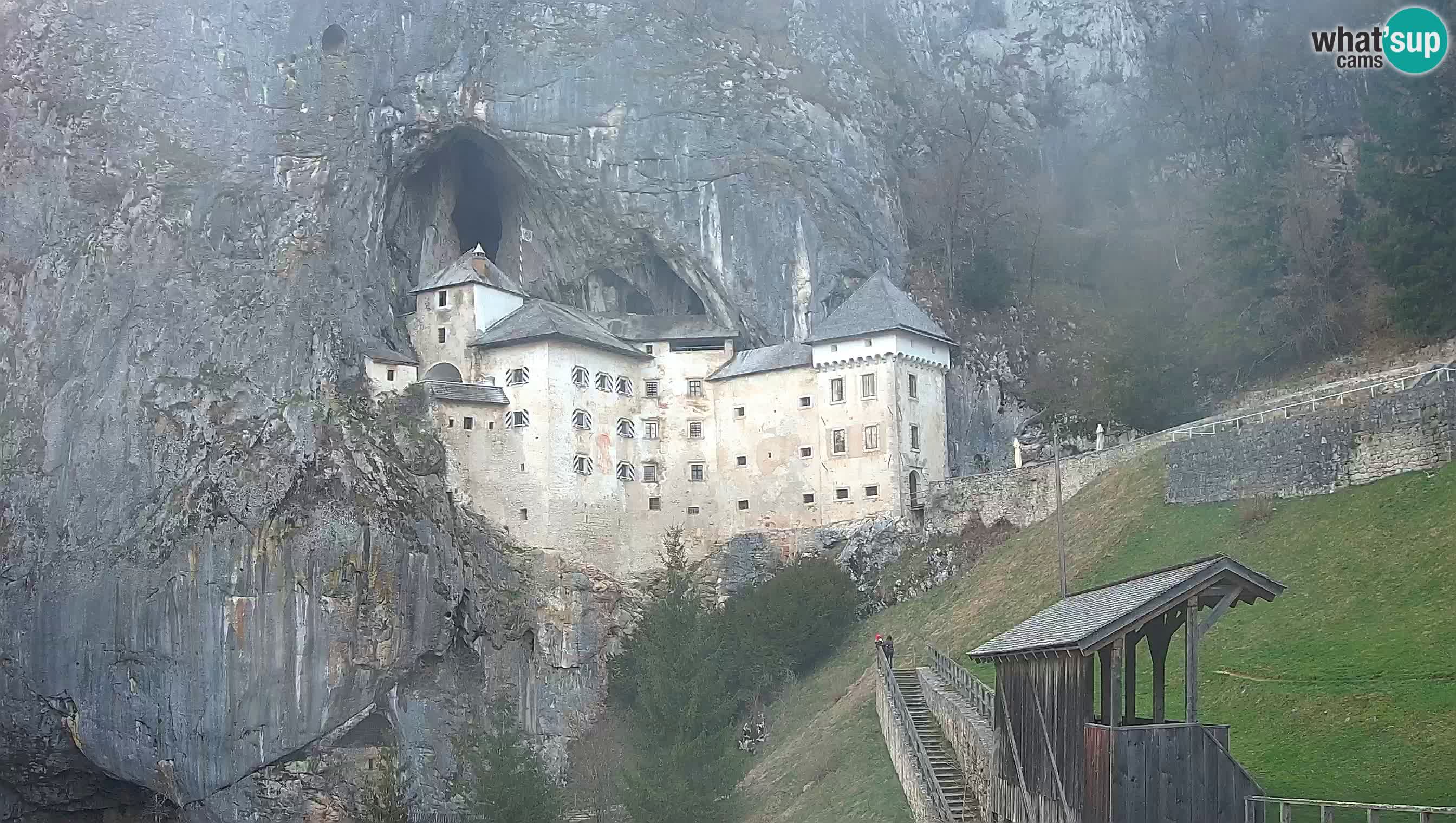 Live Webcam Predjamski grad – Predjama Castle – Postojna – Slovenia