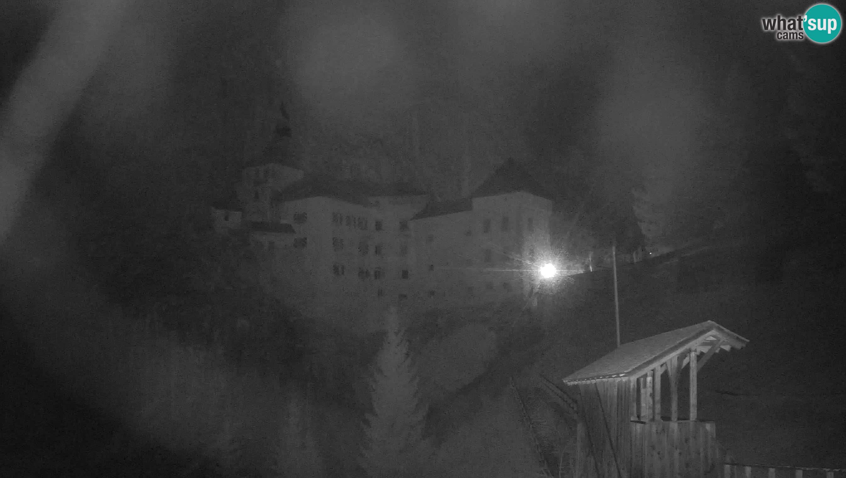 Live Webcam Grad Predjama – Château de Predjama – Postojna – Slovénie