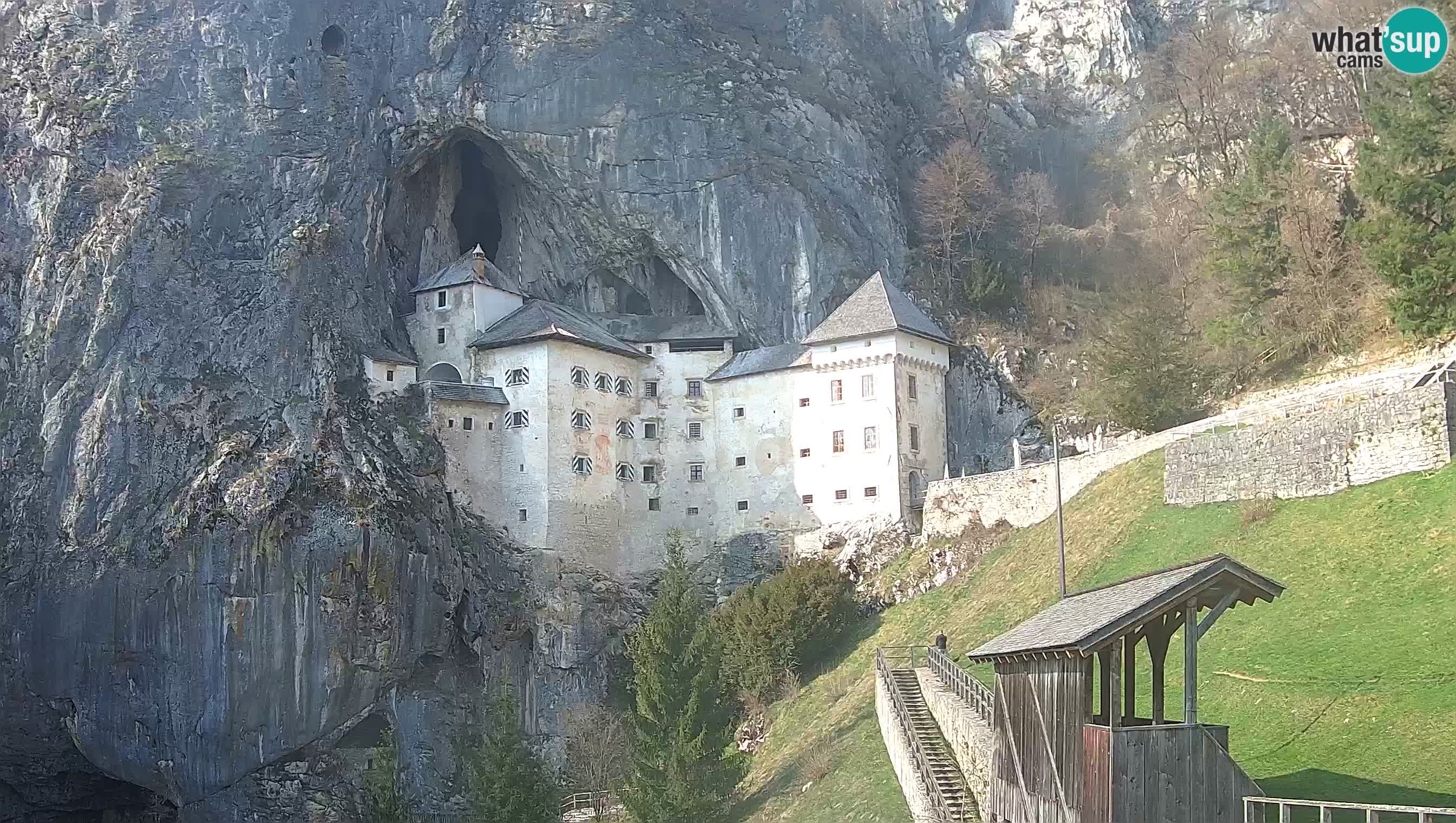 Camera en vivo Castillo de Predjama – Postojna – Eslovenia