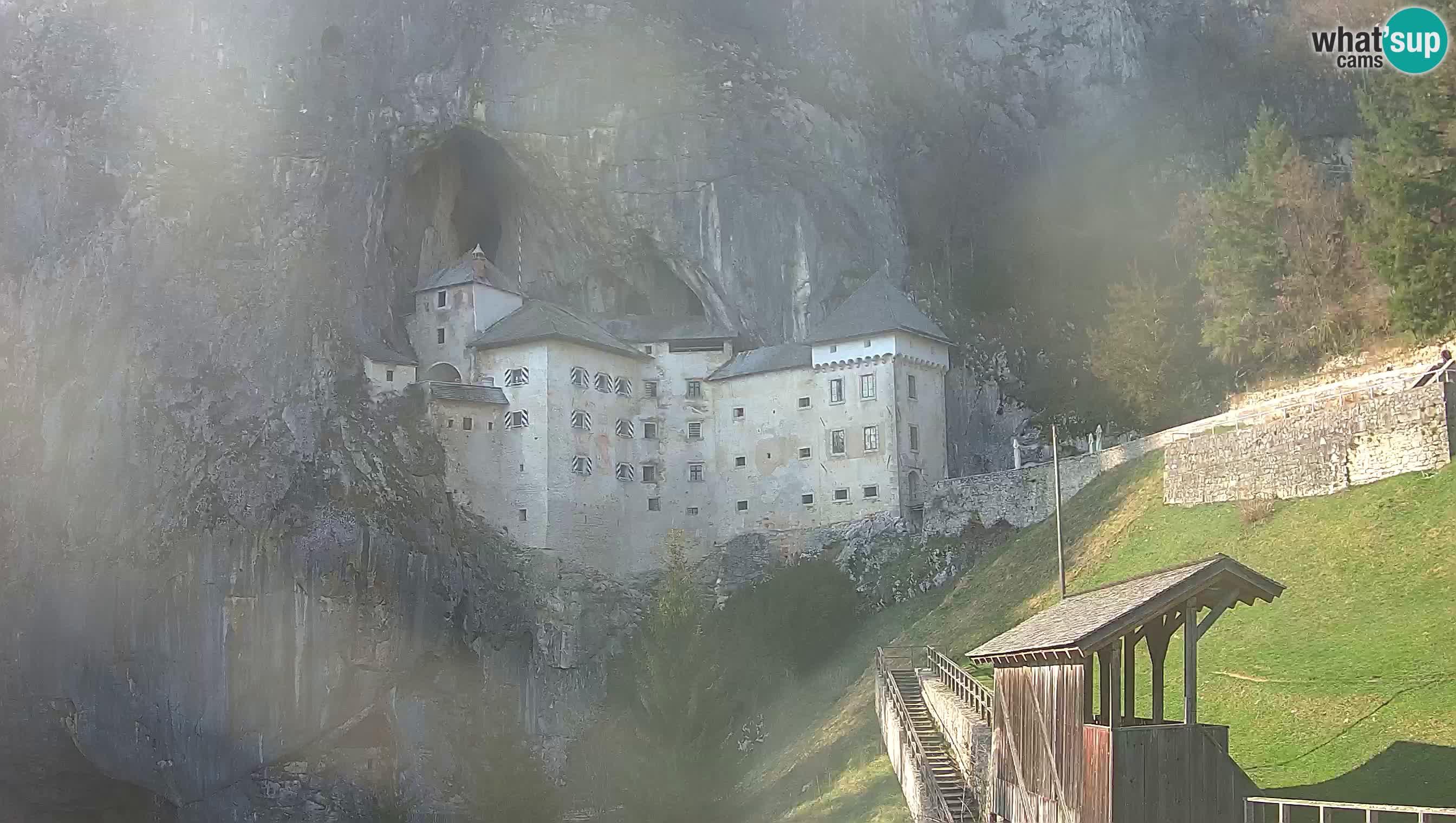 Camera en vivo Castillo de Predjama – Postojna – Eslovenia