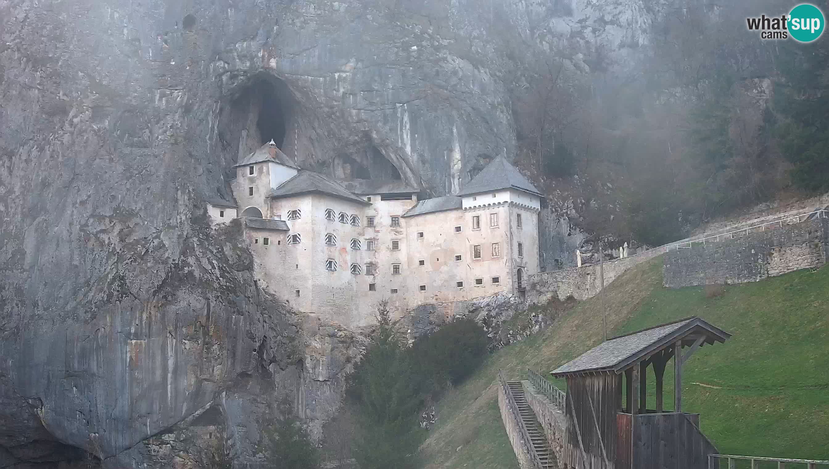 Live Webcam Predjamski grad – Predjama Castle – Postojna – Slovenia