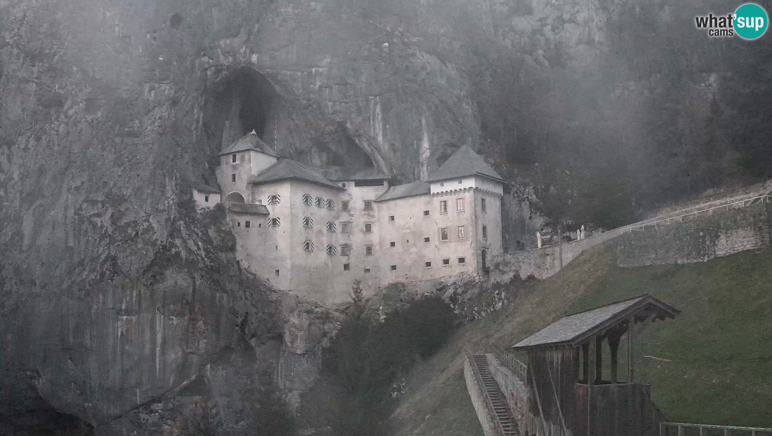 Live Webcam Predjamski grad – Predjama Castle – Postojna – Slovenia