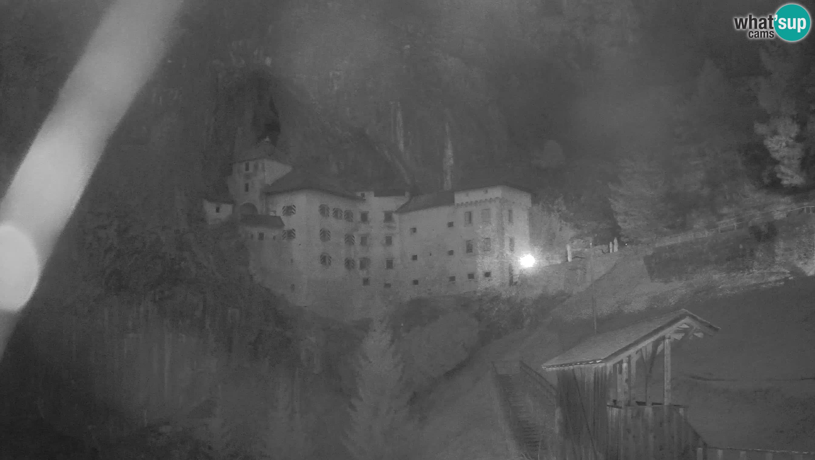 Live Webcam Castello di Predjama – Postumia – Slovenia
