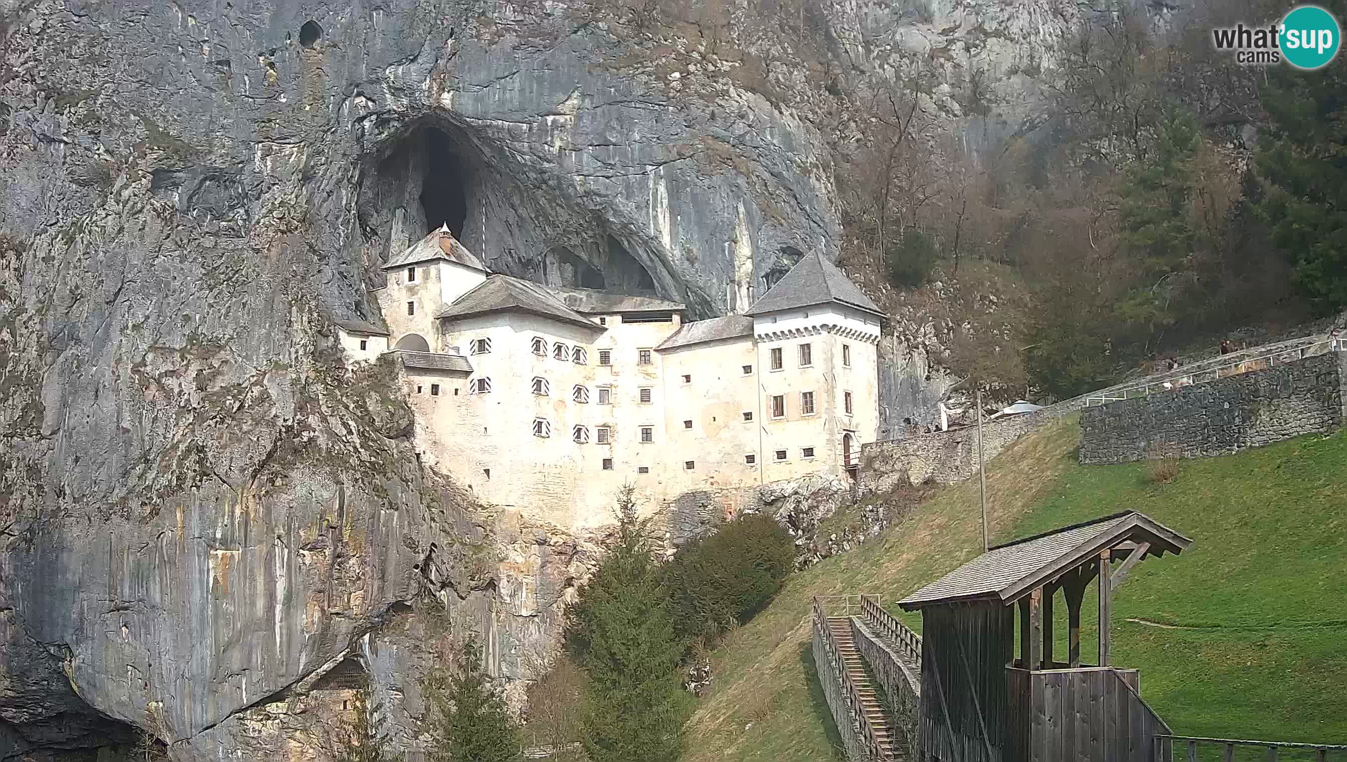 Camera en vivo Castillo de Predjama – Postojna – Eslovenia