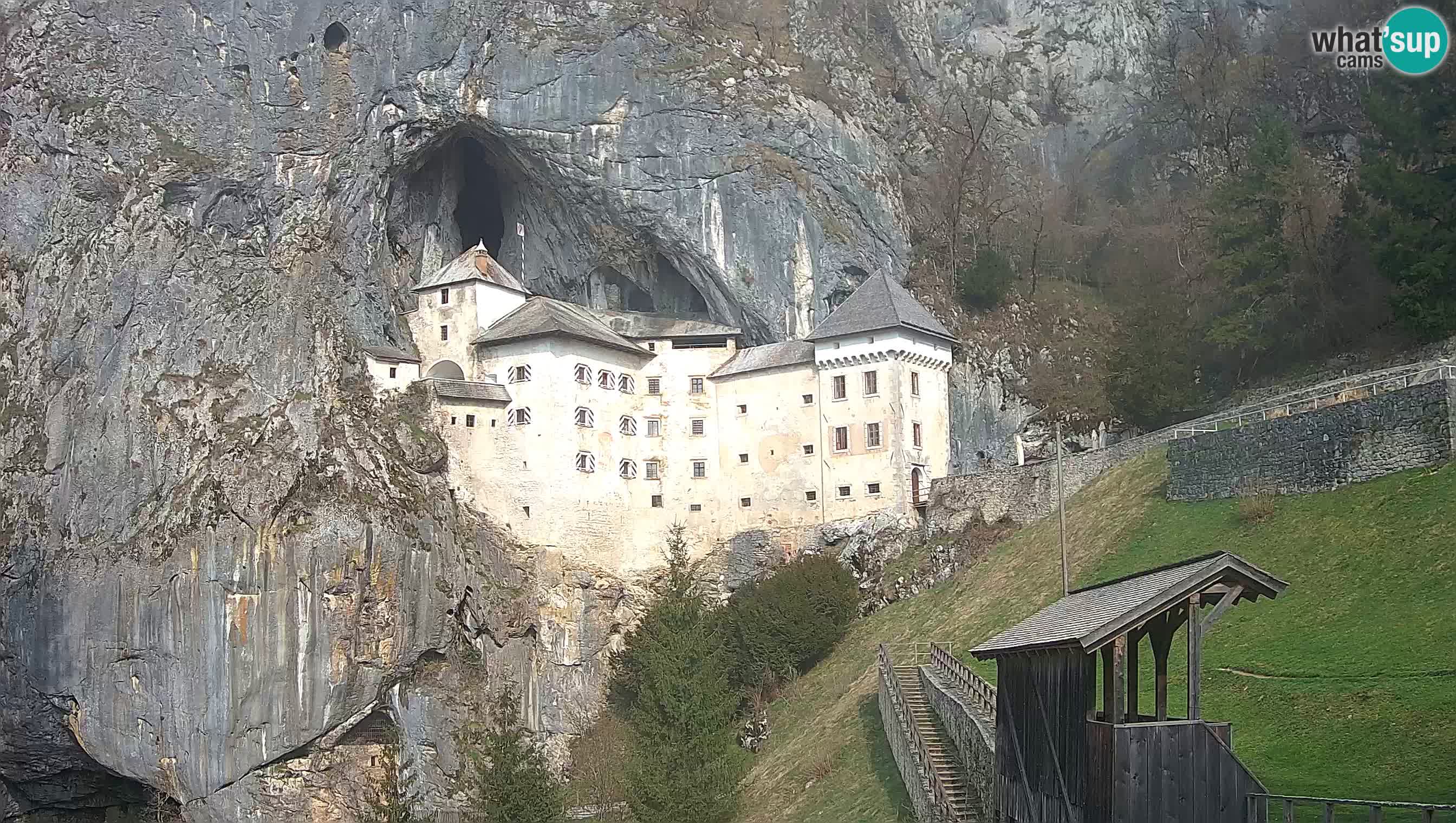 Camera en vivo Castillo de Predjama – Postojna – Eslovenia