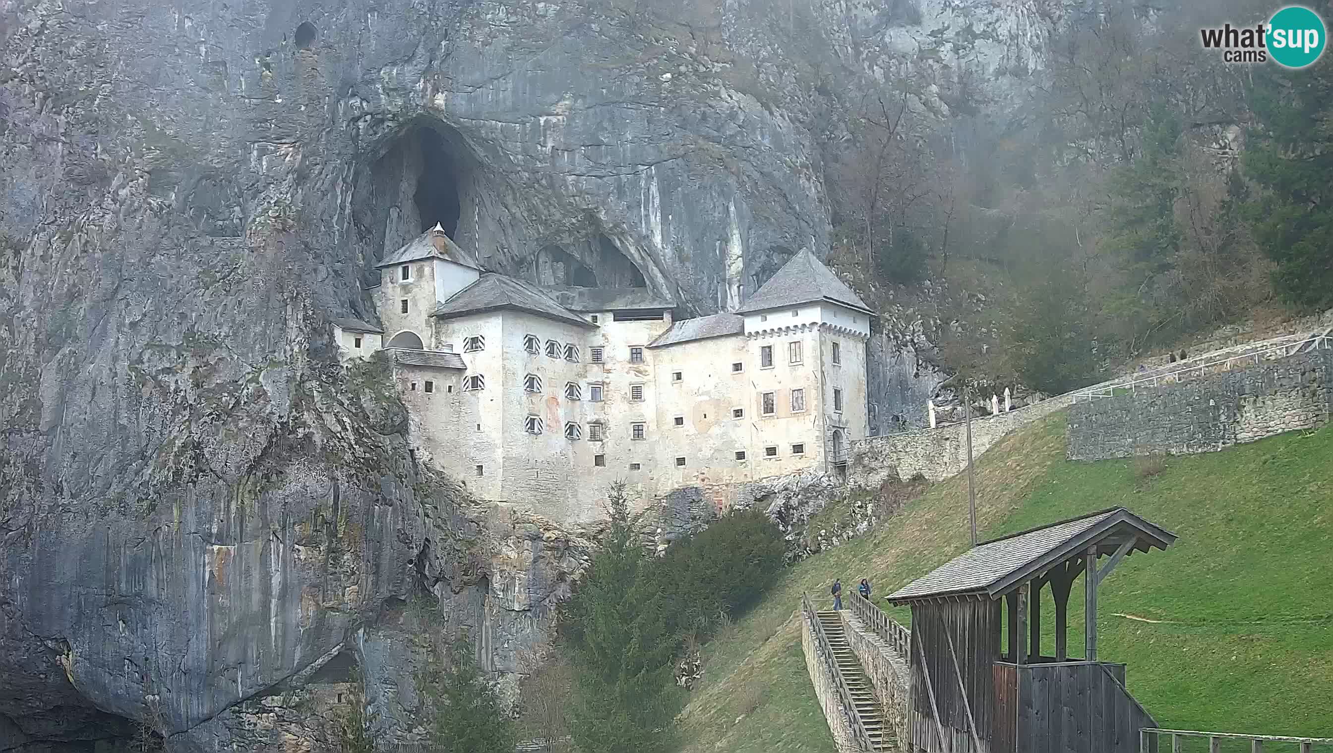 Live Webcam Predjamski grad – Predjama Castle – Postojna – Slovenia