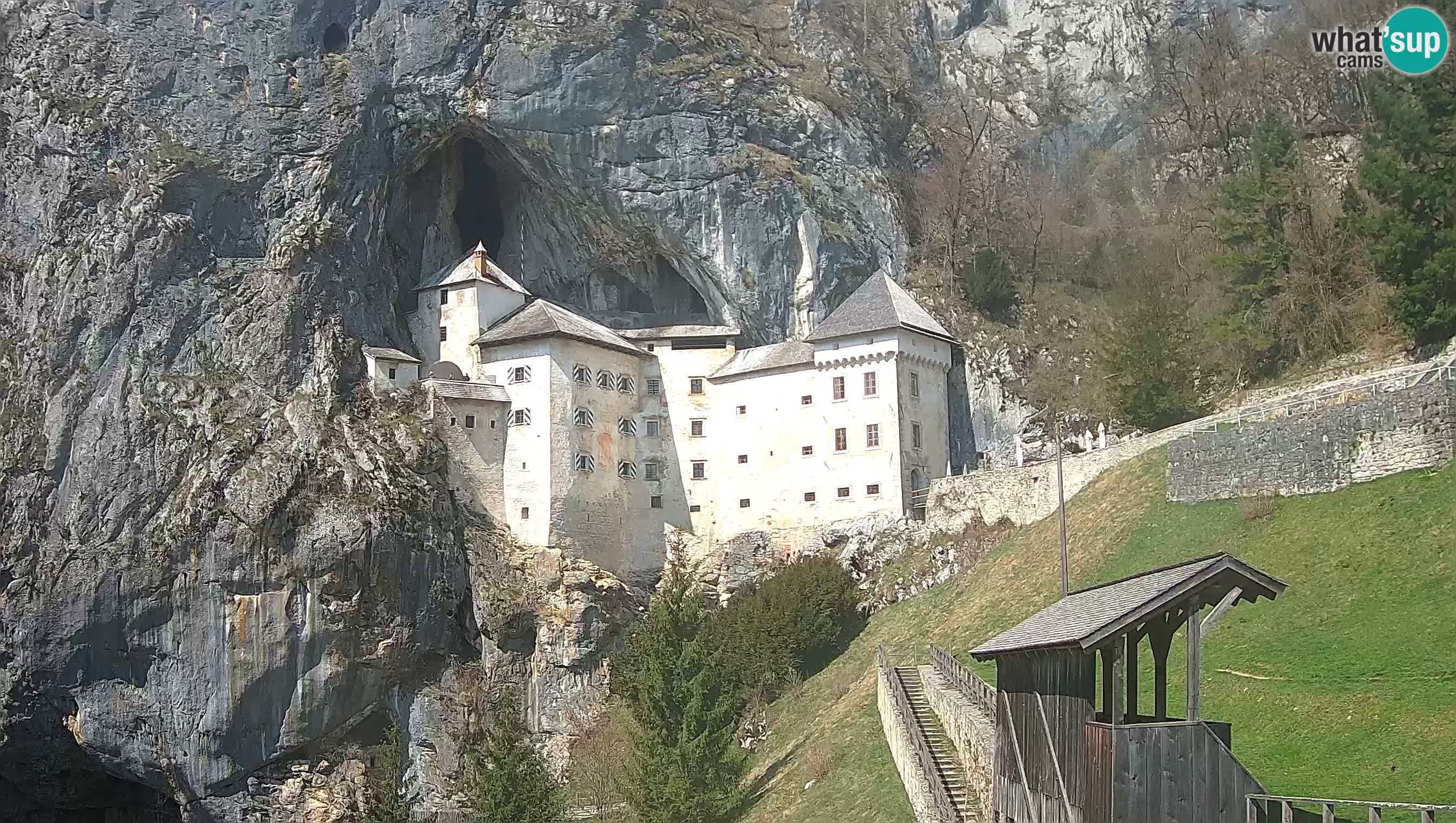 Live Webcam Castello di Predjama – Postumia – Slovenia