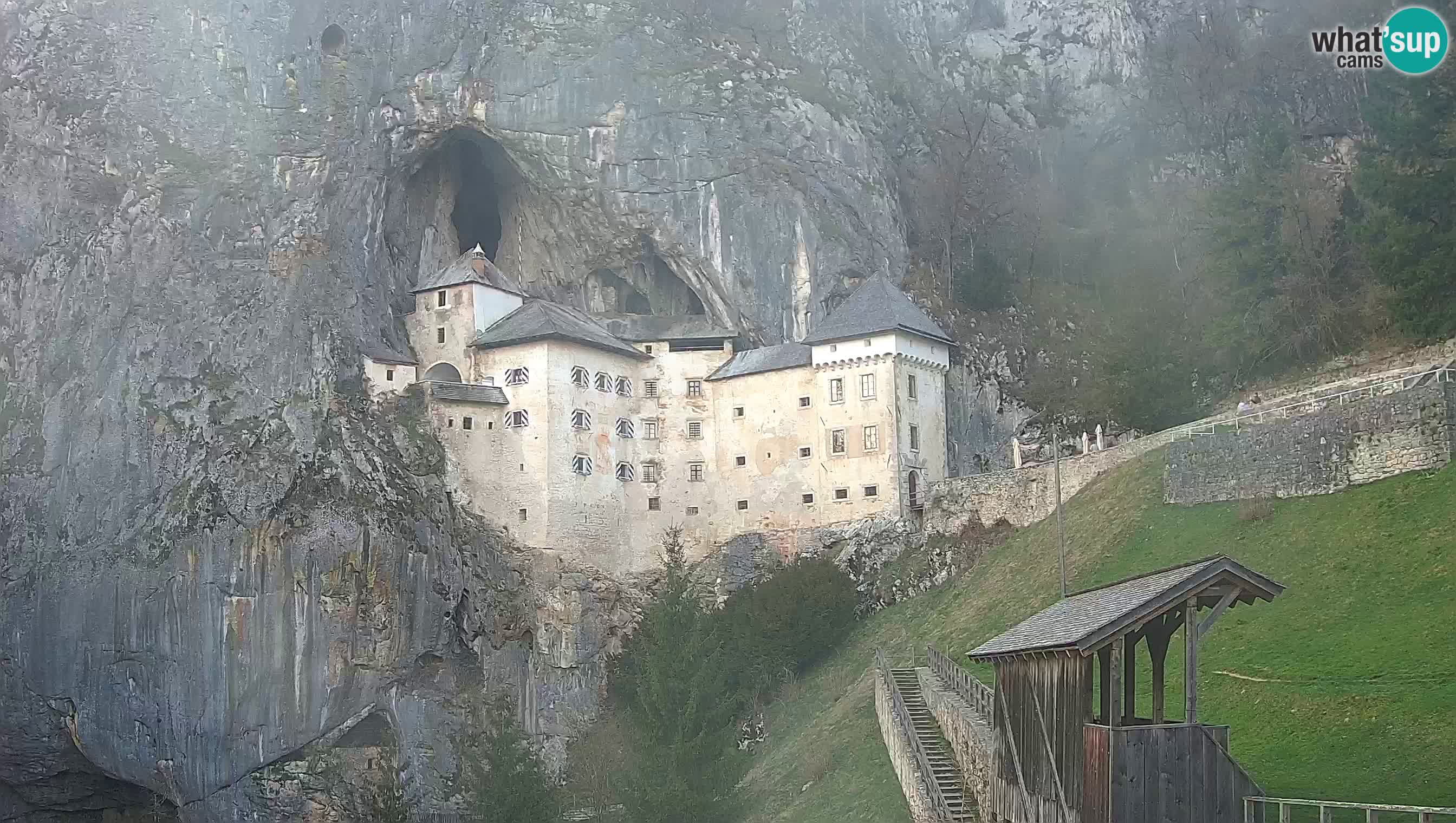 Camera en vivo Castillo de Predjama – Postojna – Eslovenia