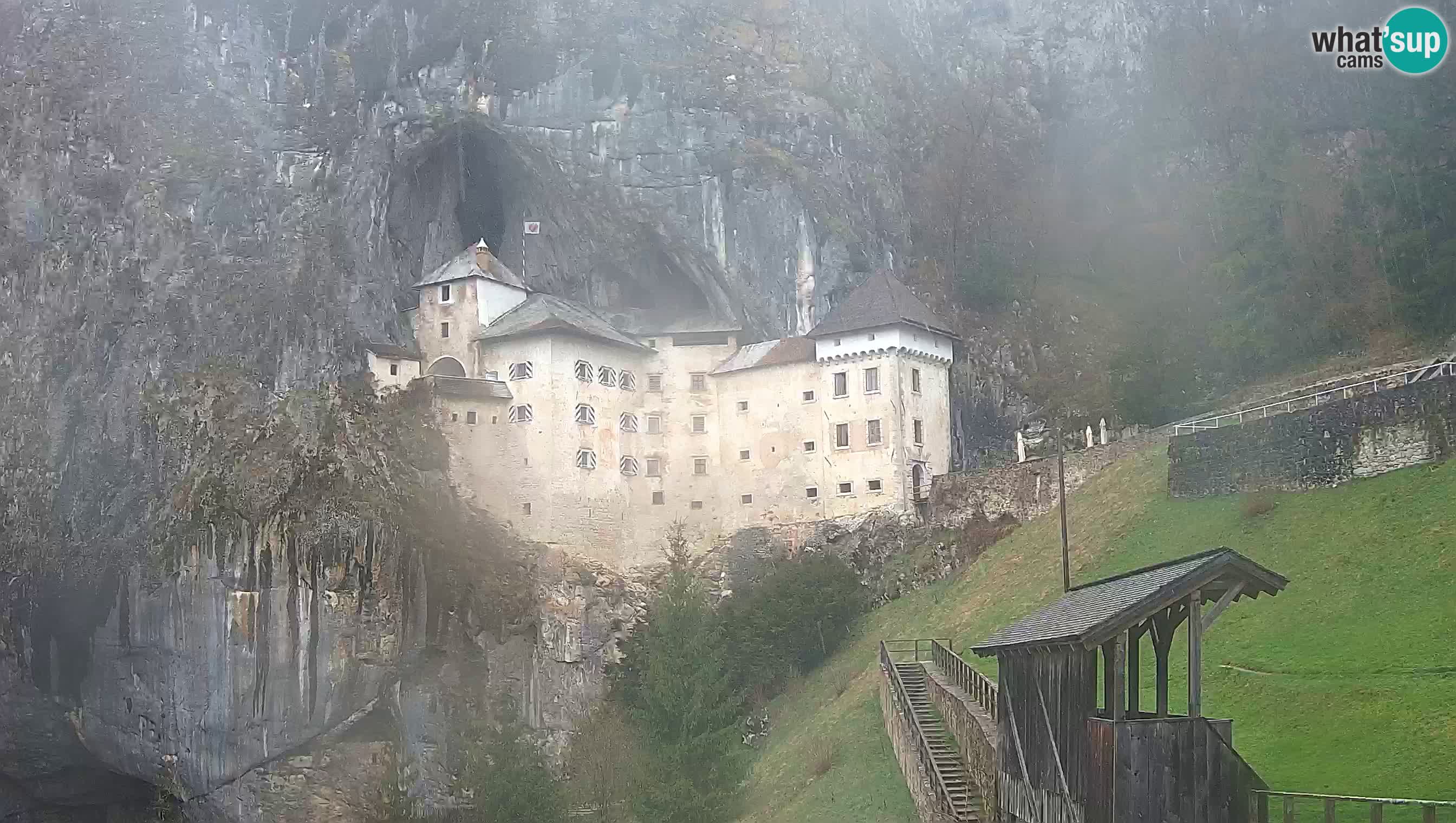 Live Webcam Castello di Predjama – Postumia – Slovenia