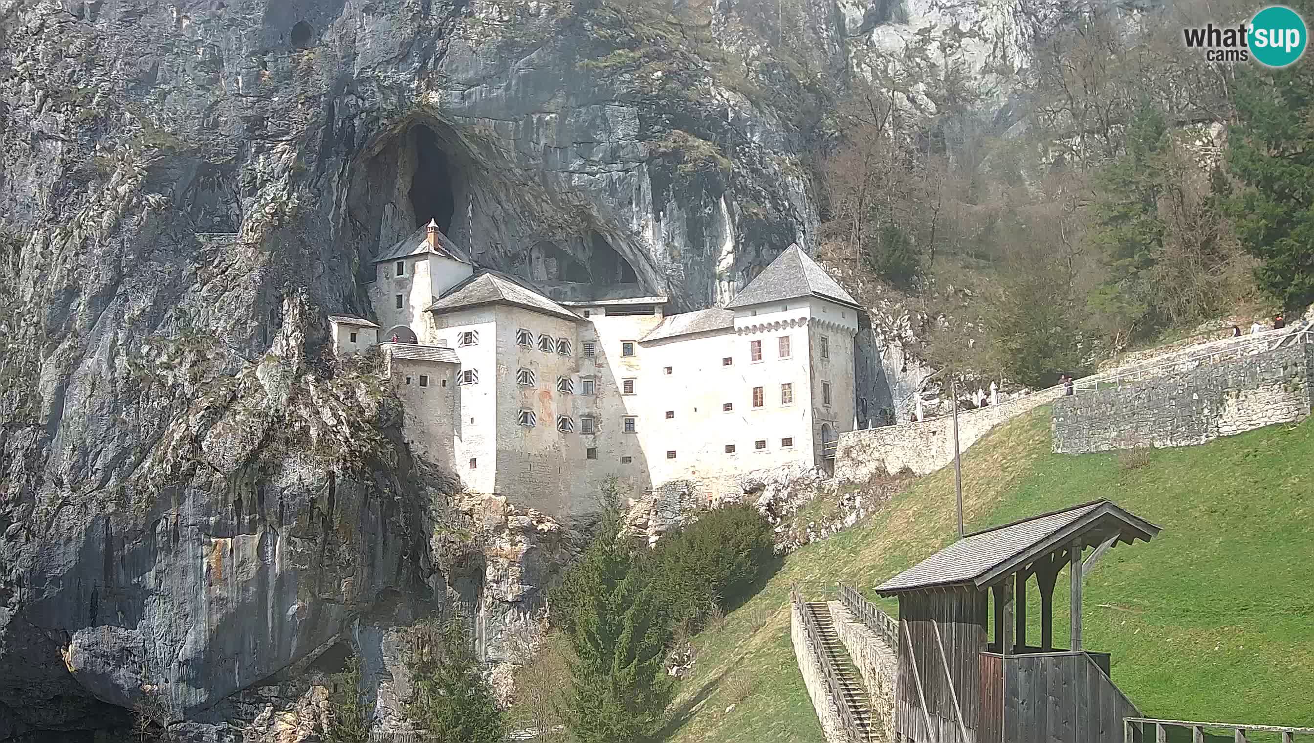 Web kamera Predjamski dvorac – Postojna – Slovenija