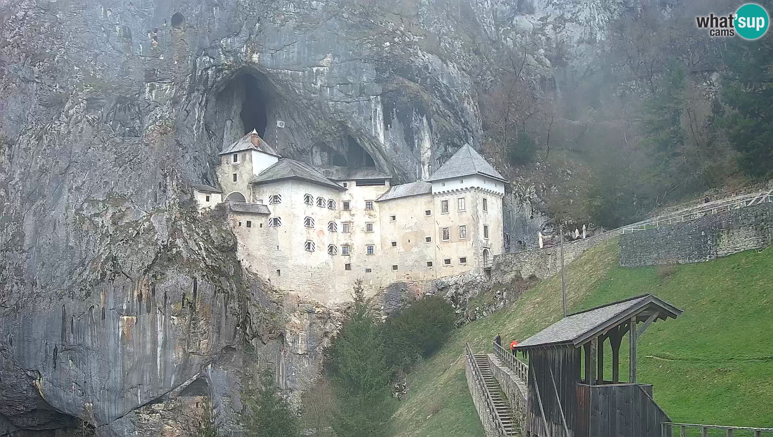 Camera en vivo Castillo de Predjama – Postojna – Eslovenia