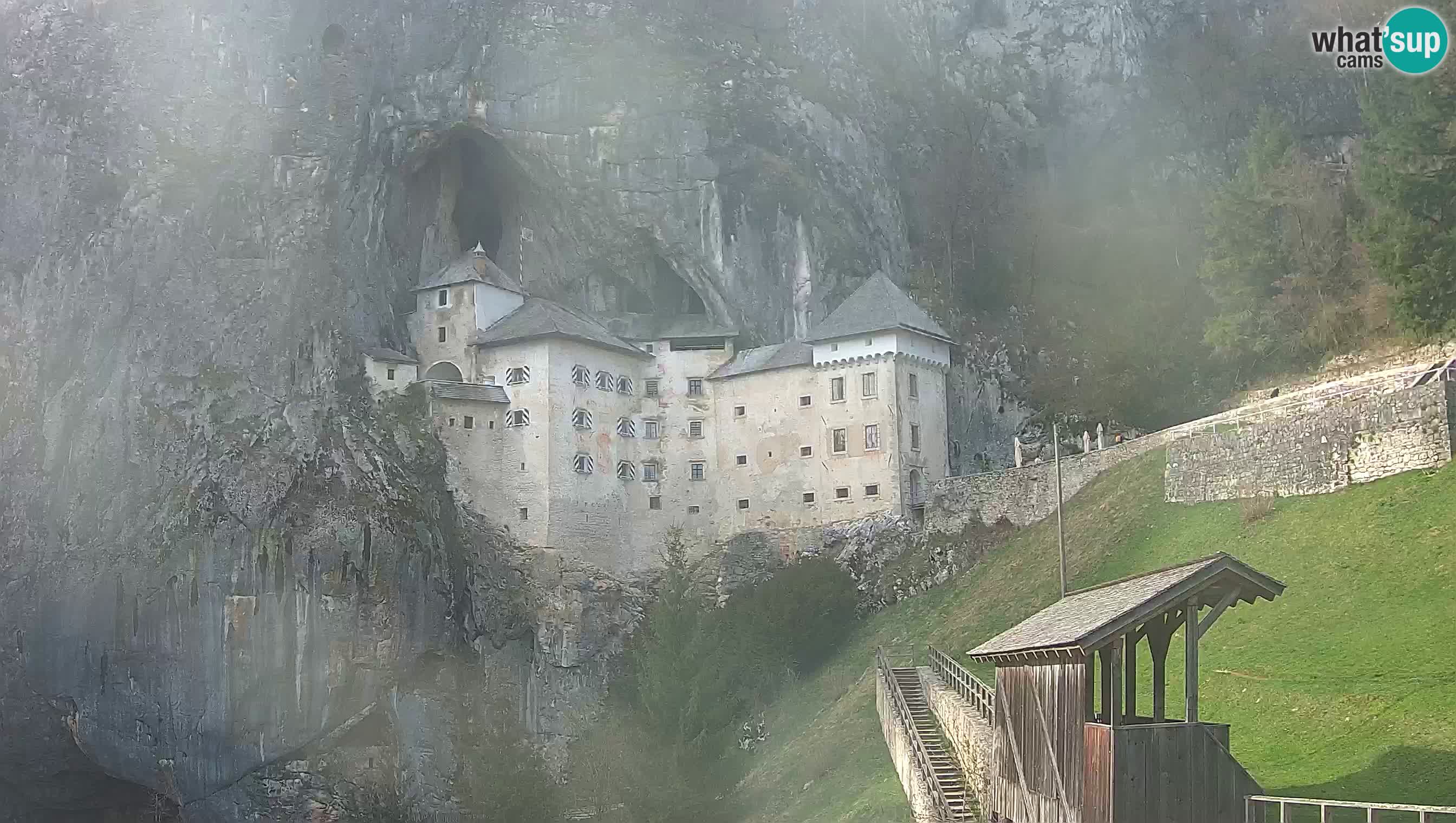Live Webcam Predjamski grad – Predjama Castle – Postojna – Slovenia