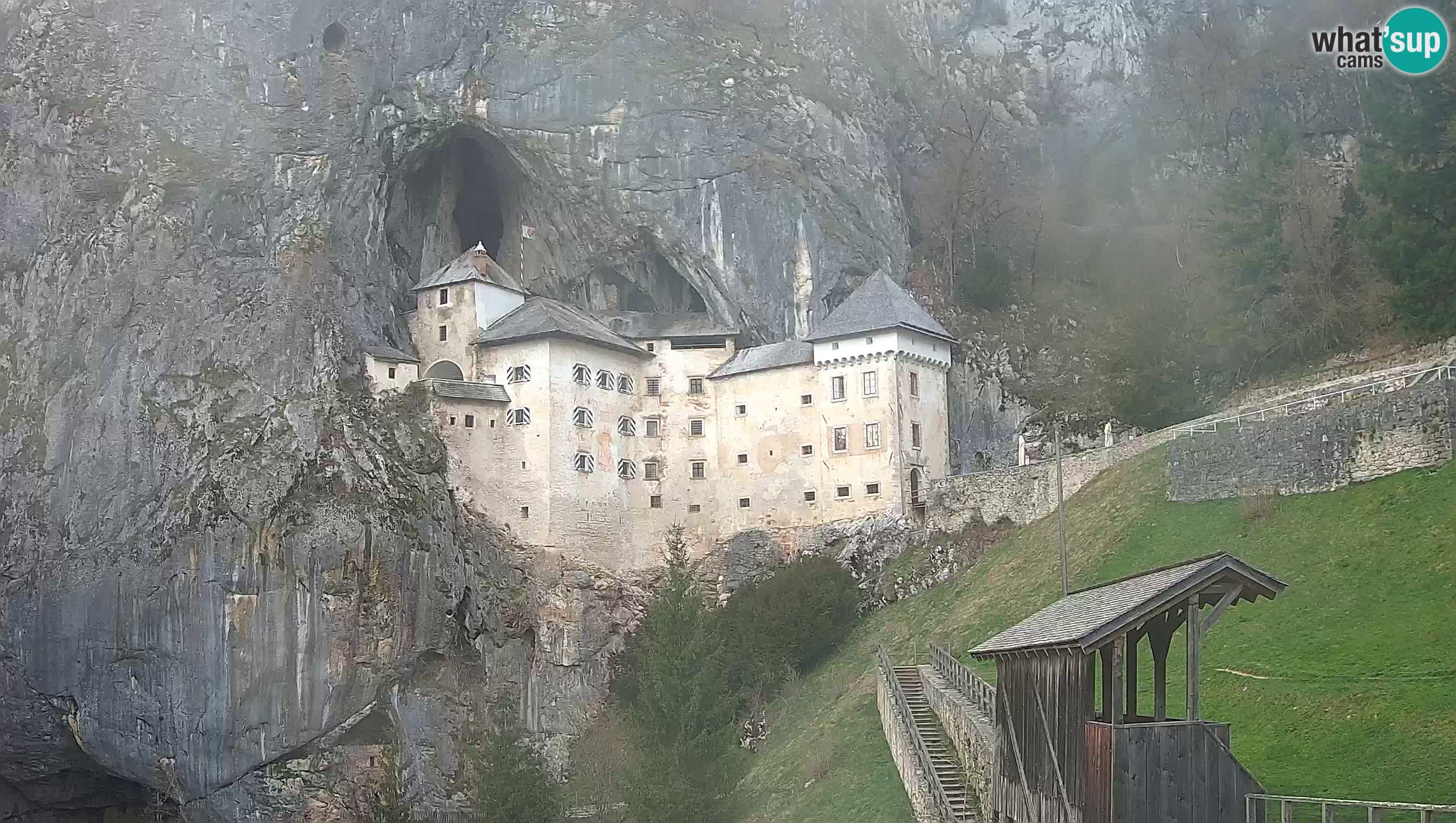 Camera en vivo Castillo de Predjama – Postojna – Eslovenia