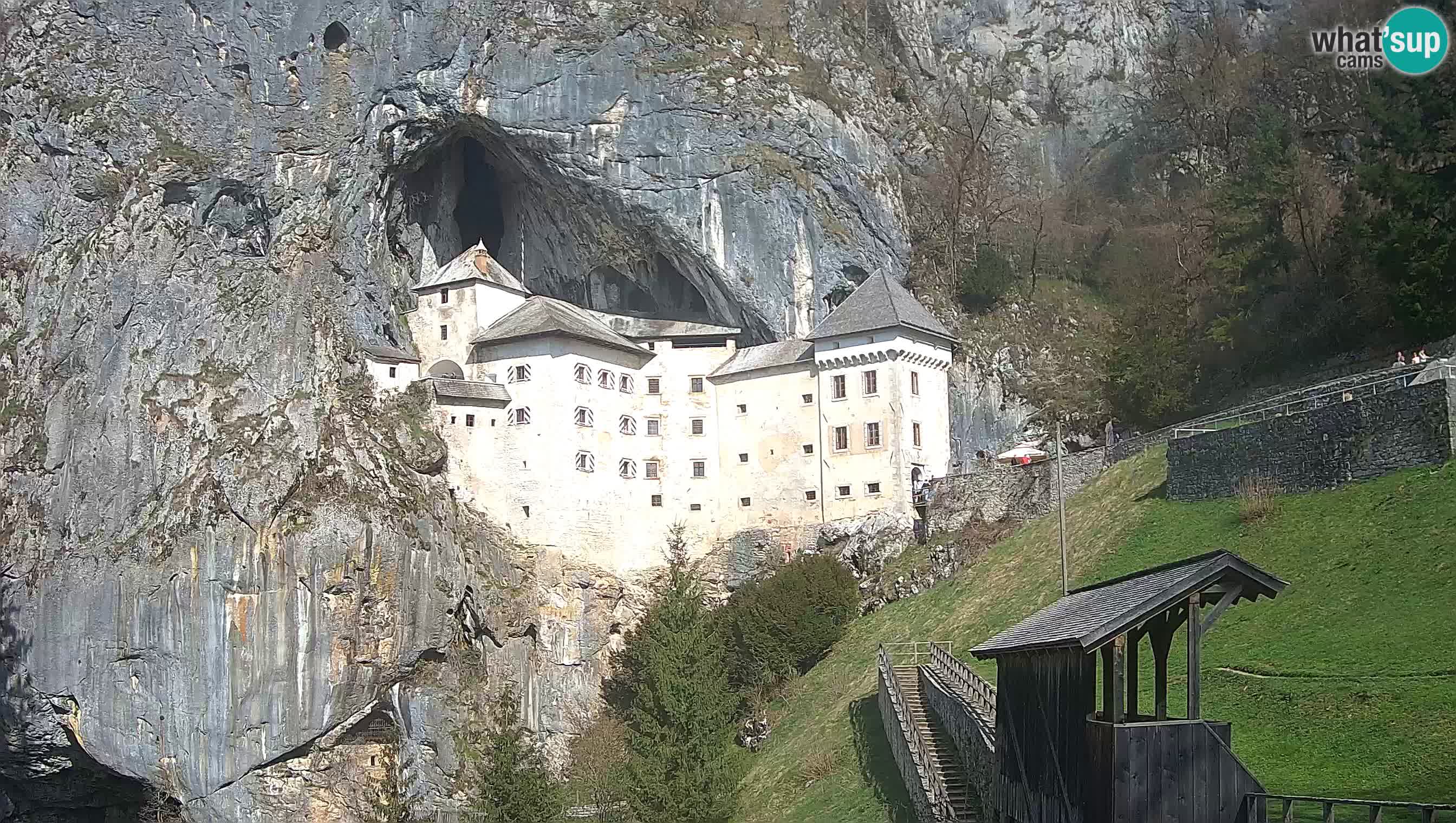 Live Webcam Predjamski grad – Predjama Castle – Postojna – Slovenia