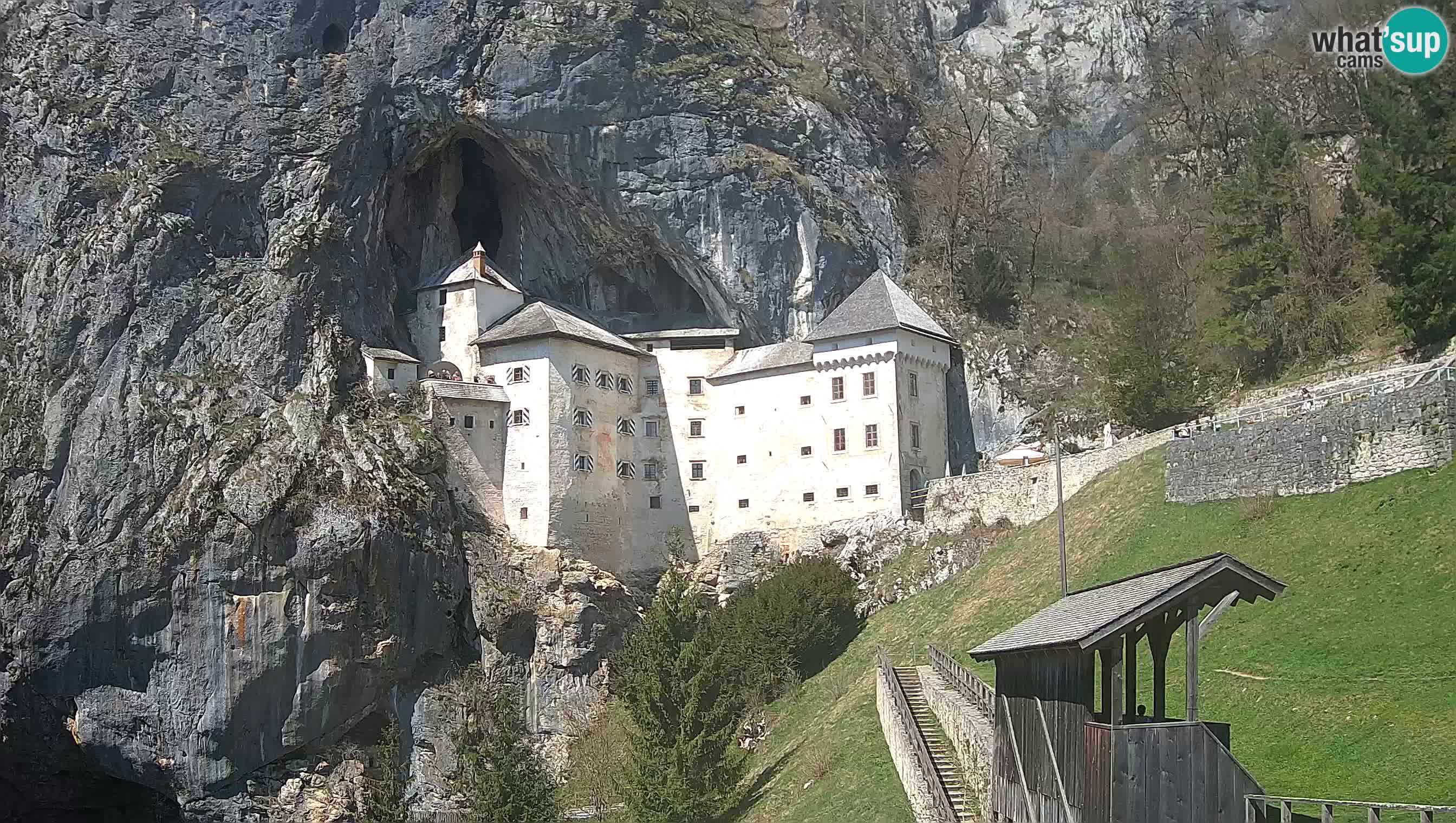 Camera en vivo Castillo de Predjama – Postojna – Eslovenia