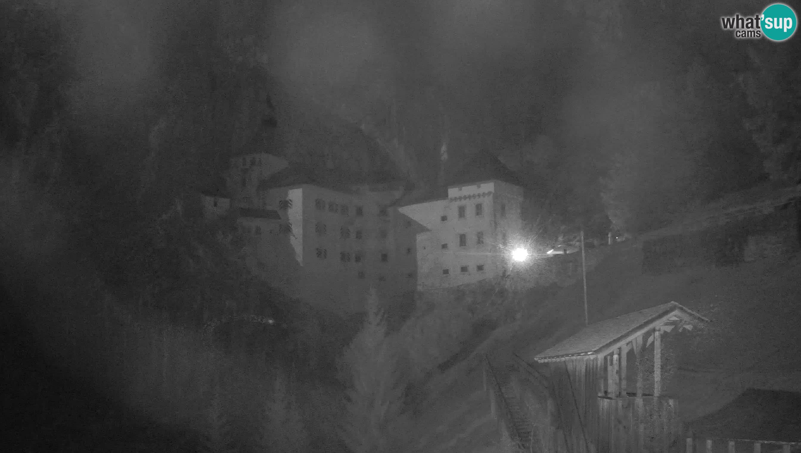Web kamera Predjamski dvorac – Postojna – Slovenija
