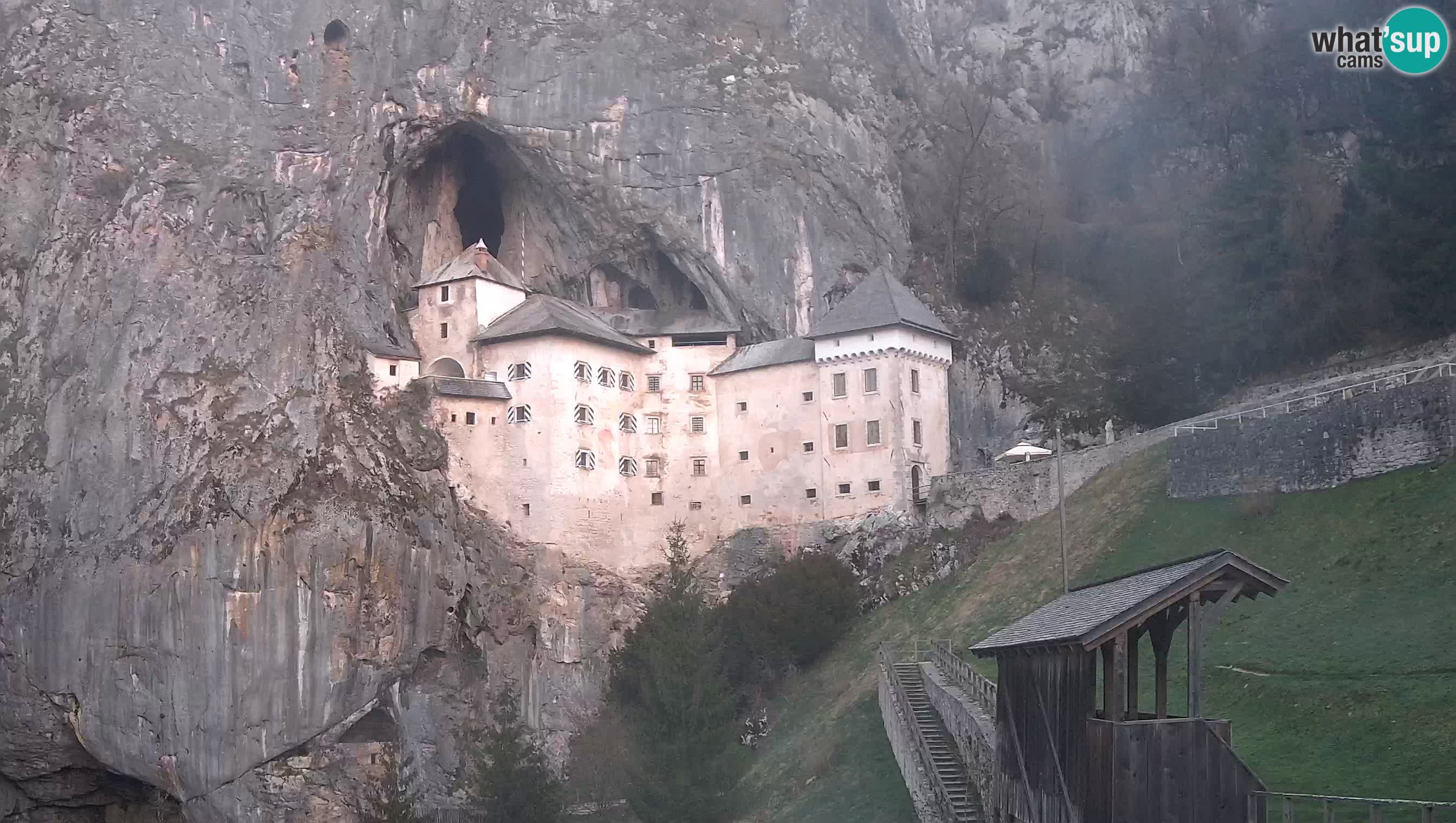 Live Webcam Predjamski grad – Predjama Castle – Postojna – Slovenia