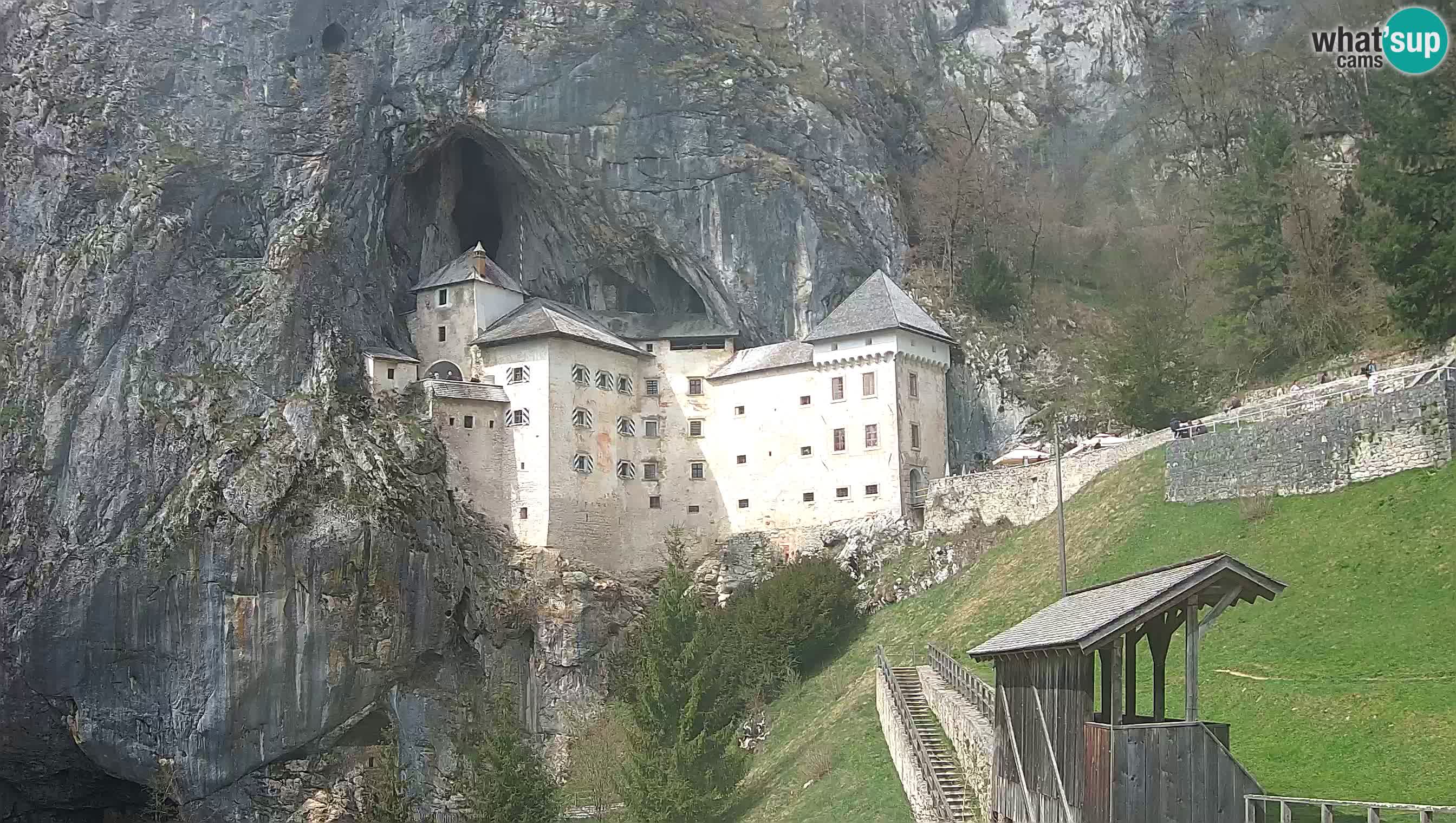 Live Webcam Castello di Predjama – Postumia – Slovenia