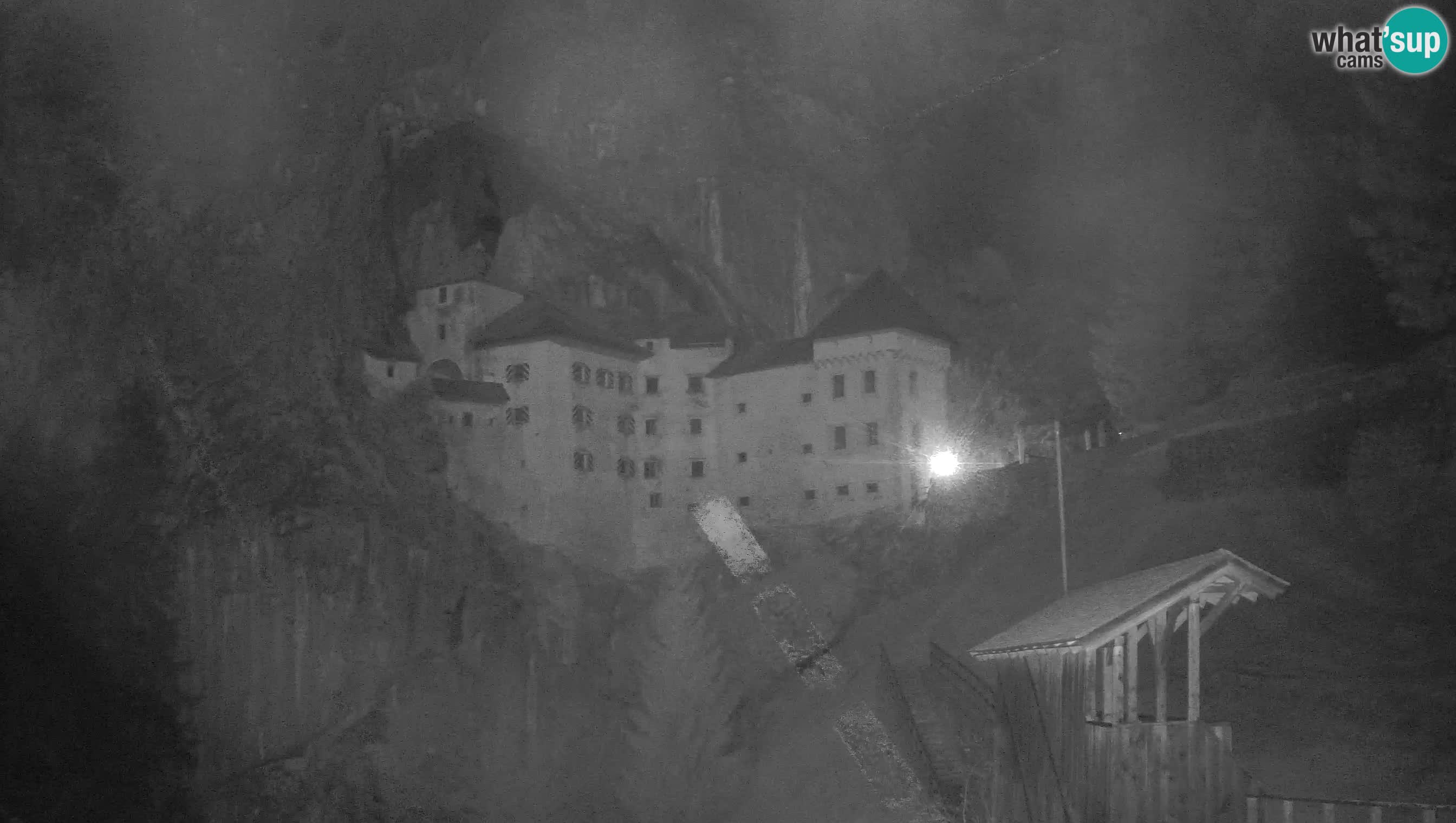 Live Webcam Grad Predjama – Château de Predjama – Postojna – Slovénie