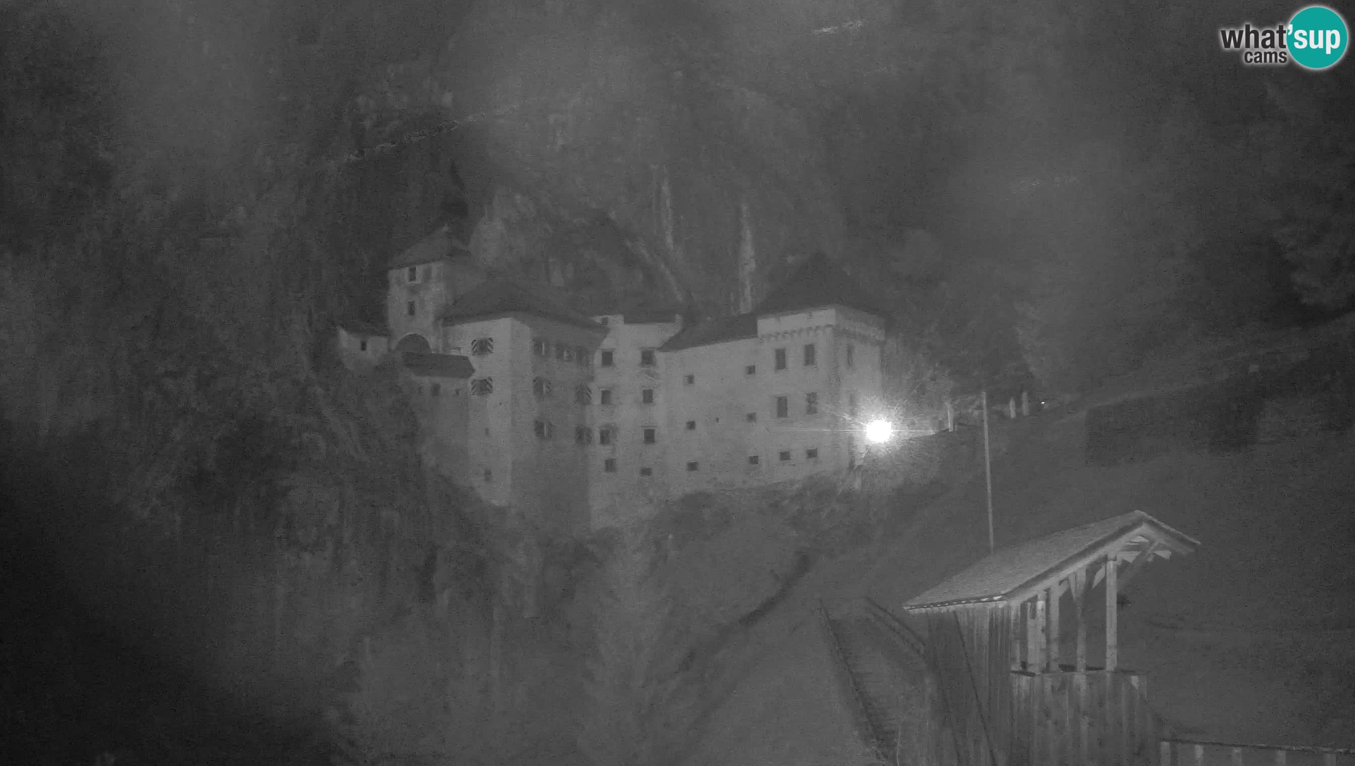 Web kamera Predjamski dvorac – Postojna – Slovenija