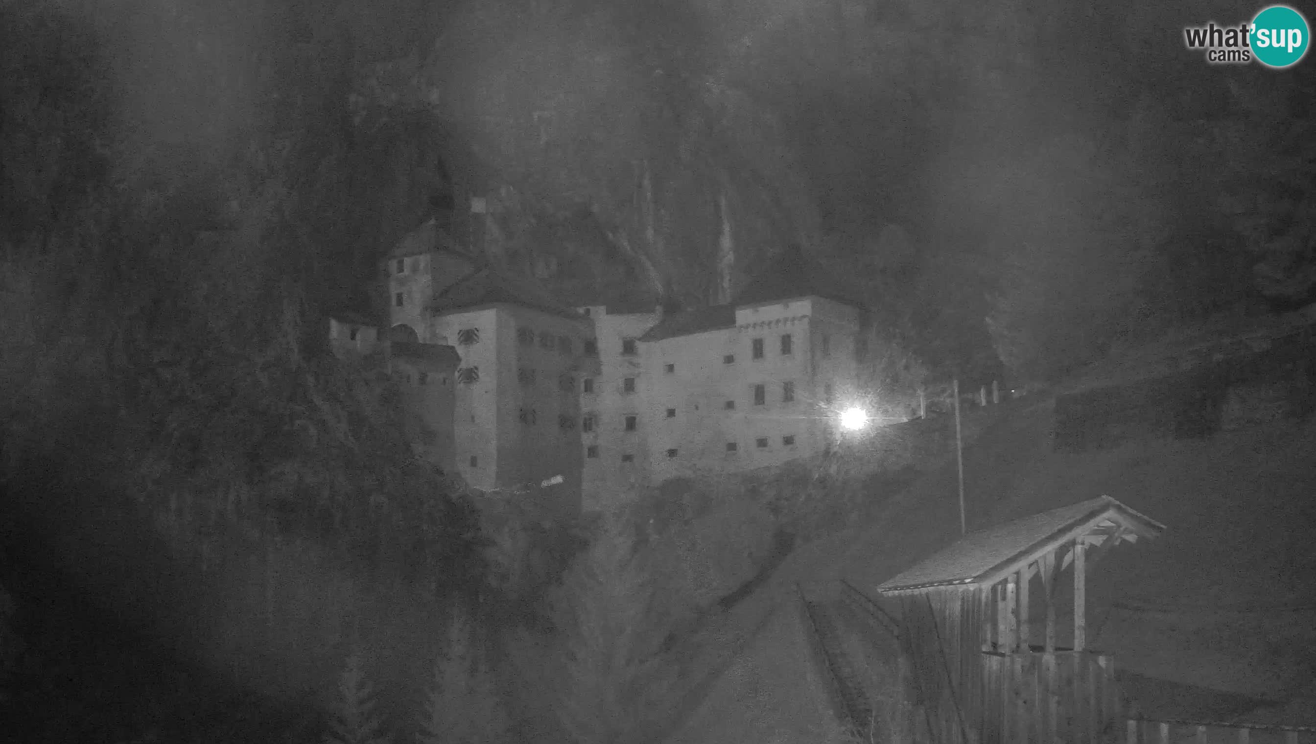 Live Webcam Höhlenburg Predjama – Postojna – Slowenien