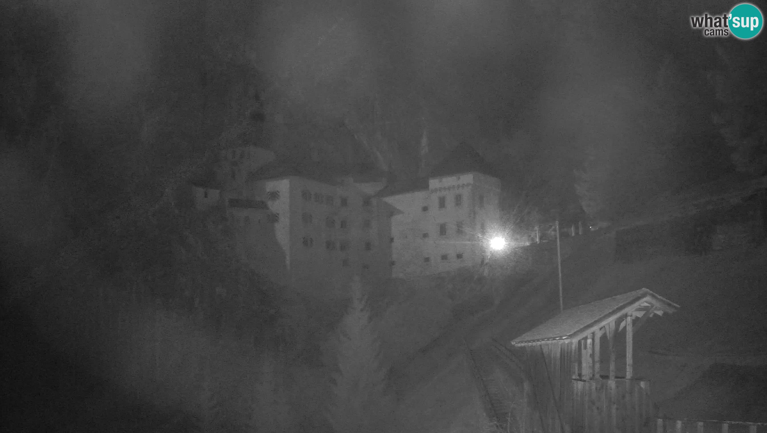 Live Webcam Grad Predjama – Château de Predjama – Postojna – Slovénie