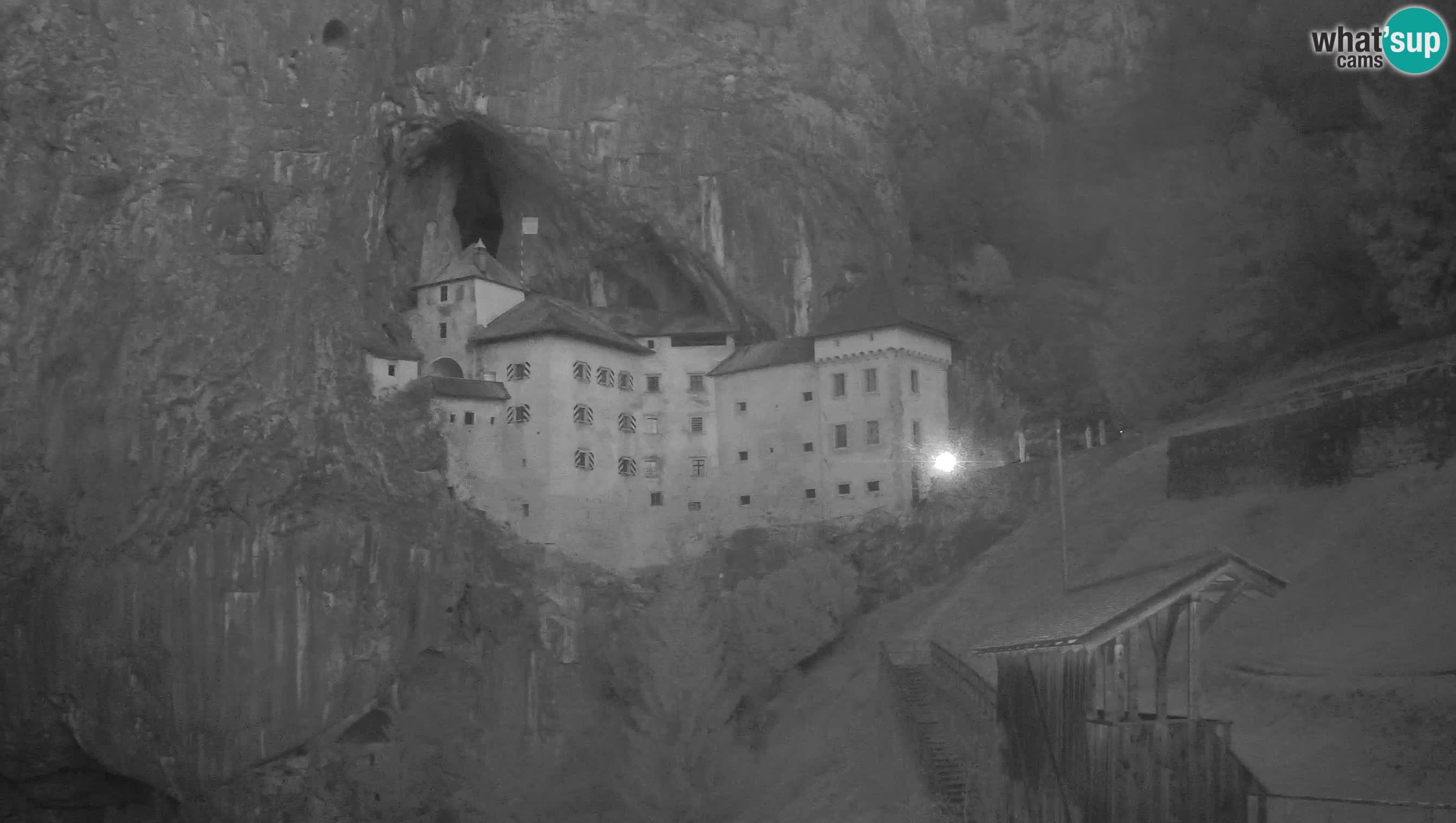 Live Webcam Castello di Predjama – Postumia – Slovenia
