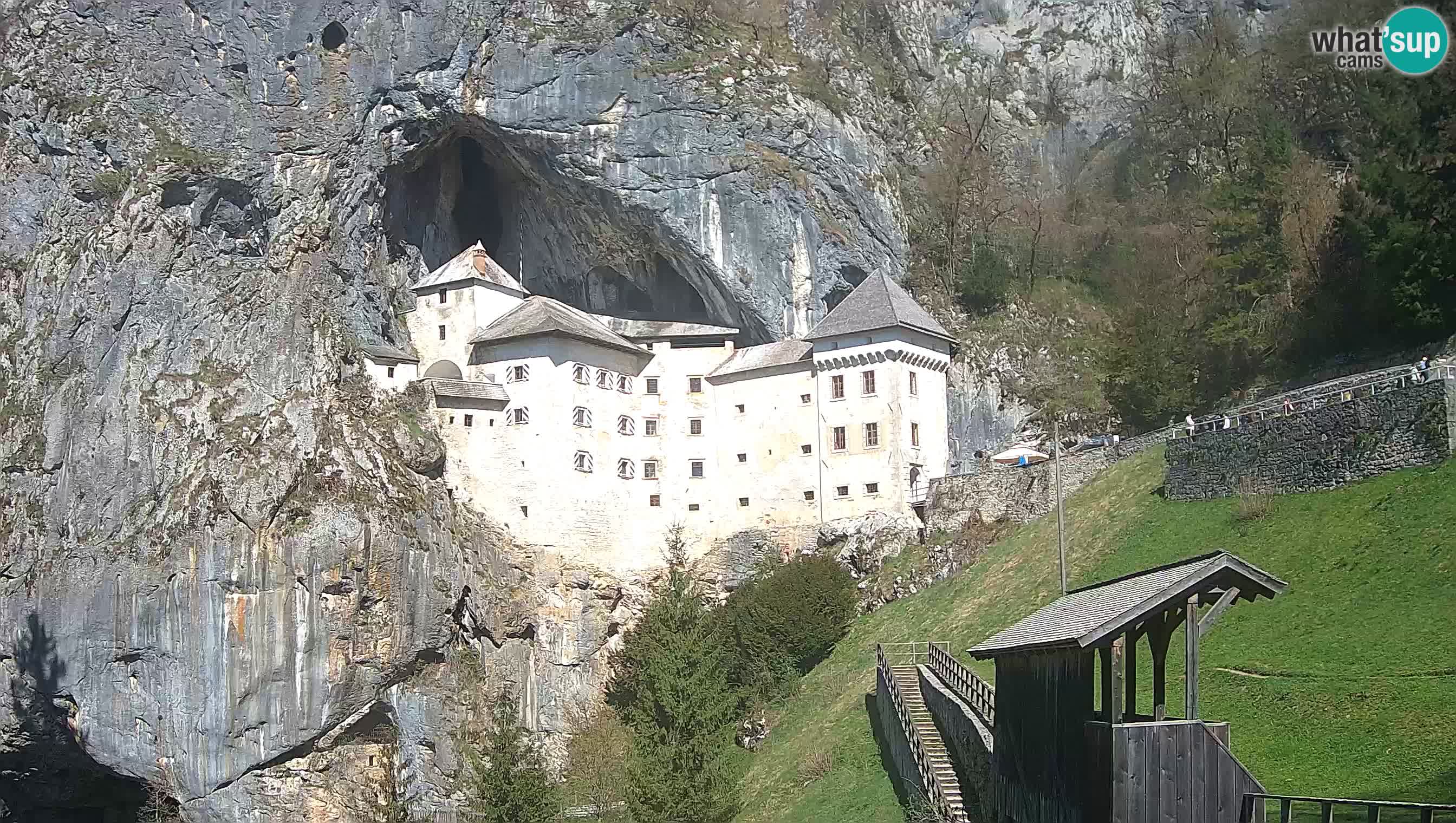 Live Webcam Predjamski grad – Predjama Castle – Postojna – Slovenia