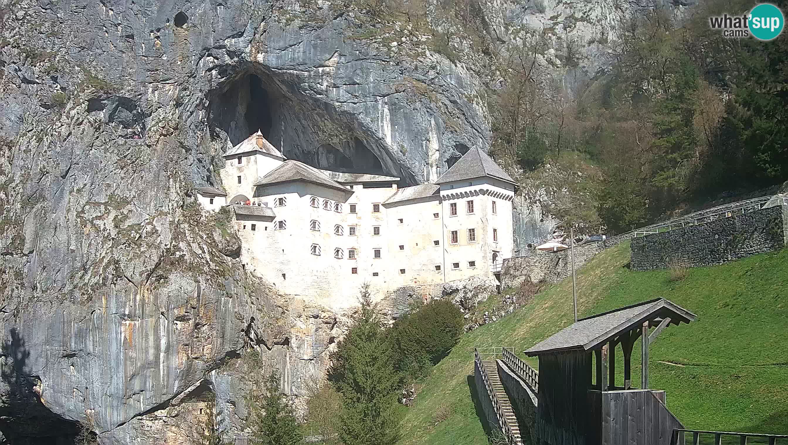 Live Webcam Predjamski grad – Predjama Castle – Postojna – Slovenia