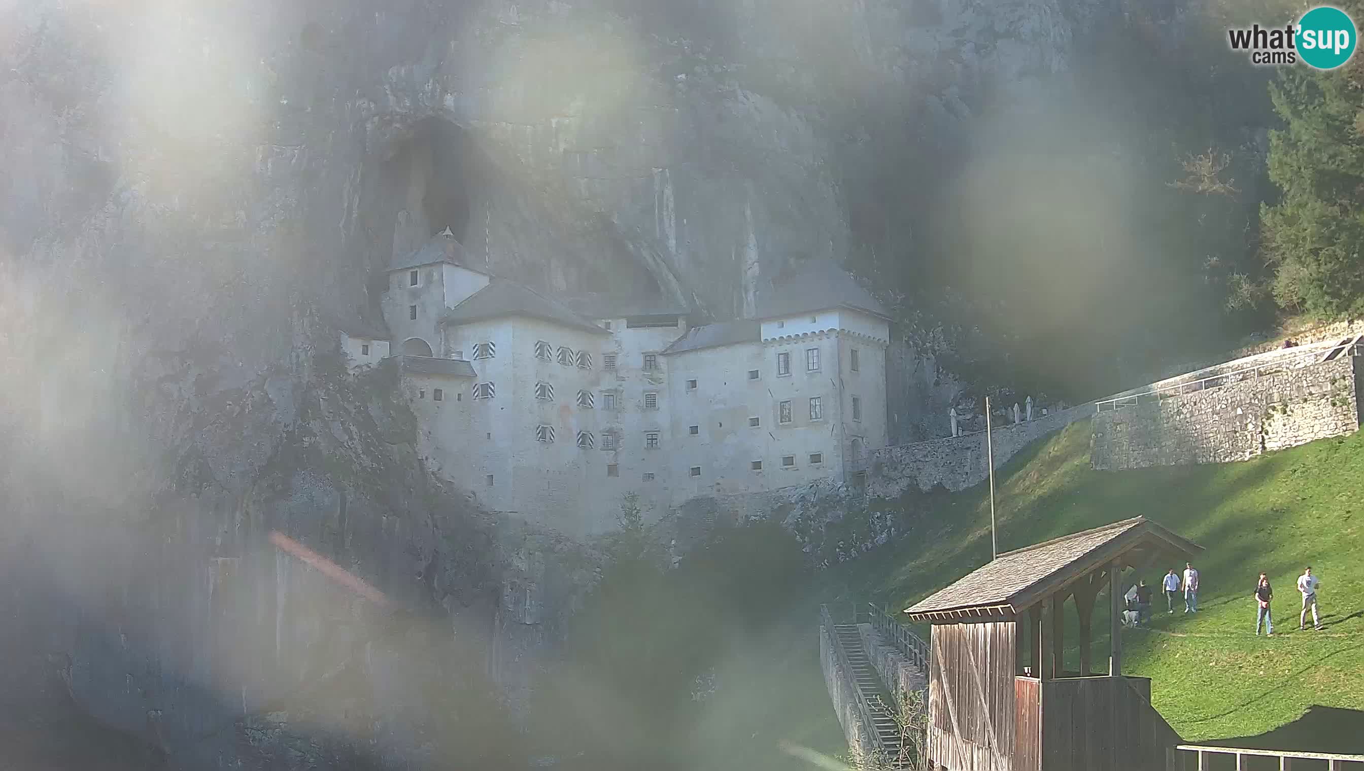Live Webcam Predjamski grad – Predjama Castle – Postojna – Slovenia