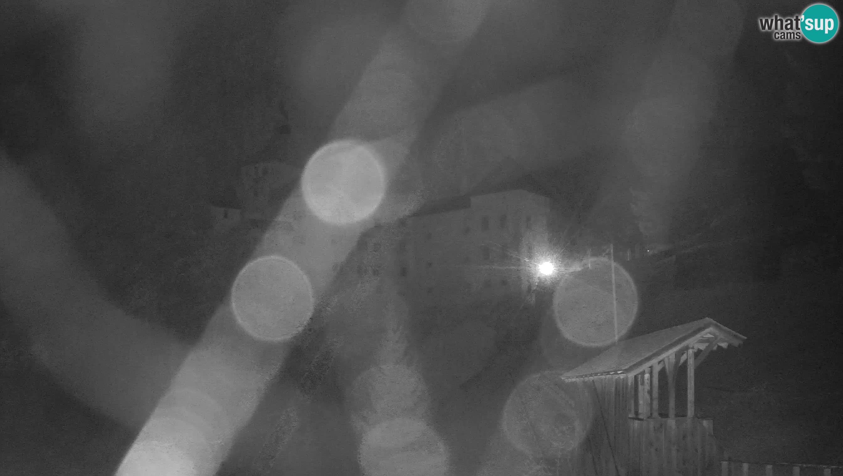 Web kamera Predjamski dvorac – Postojna – Slovenija