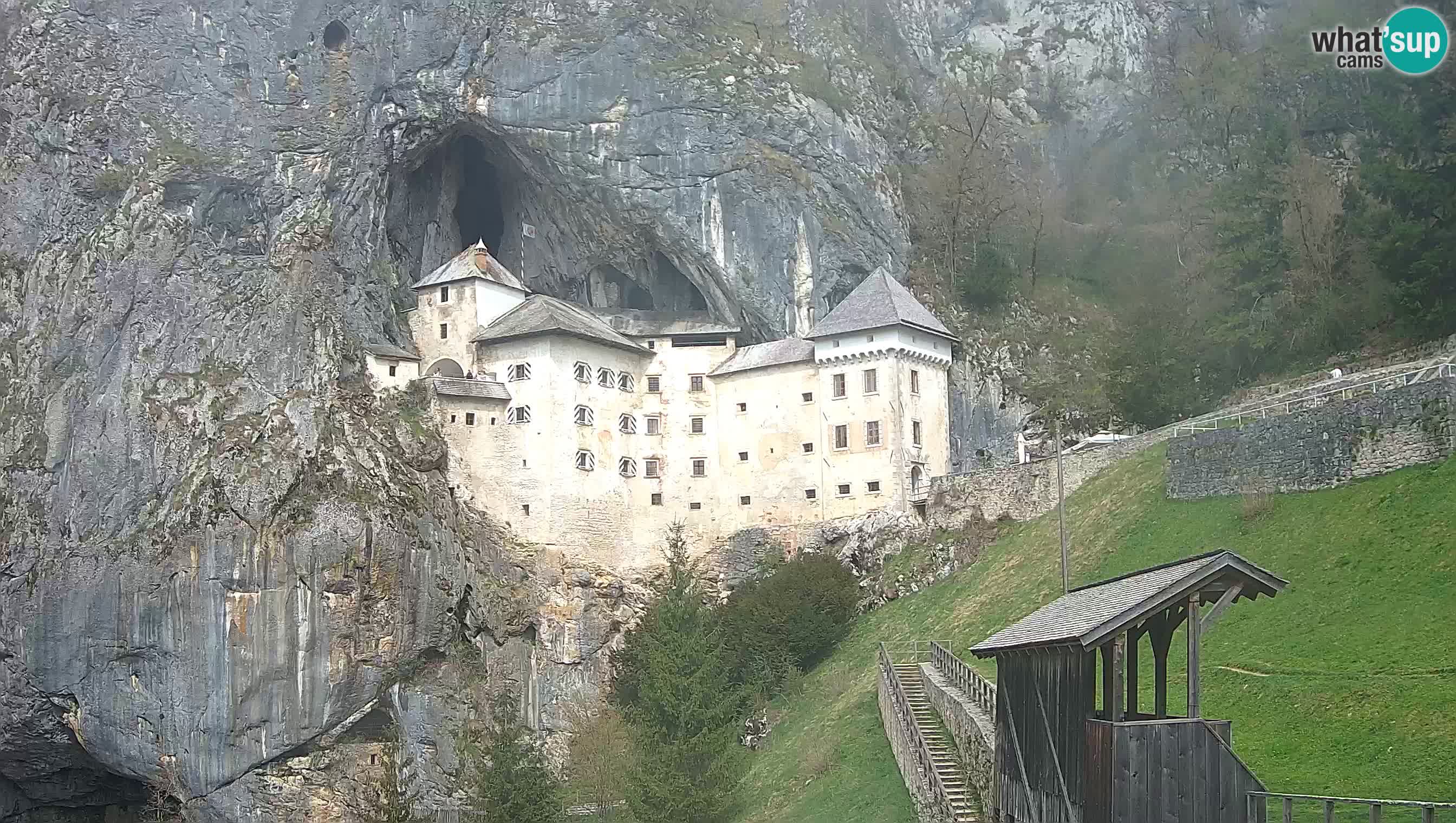 Predjama Castle
