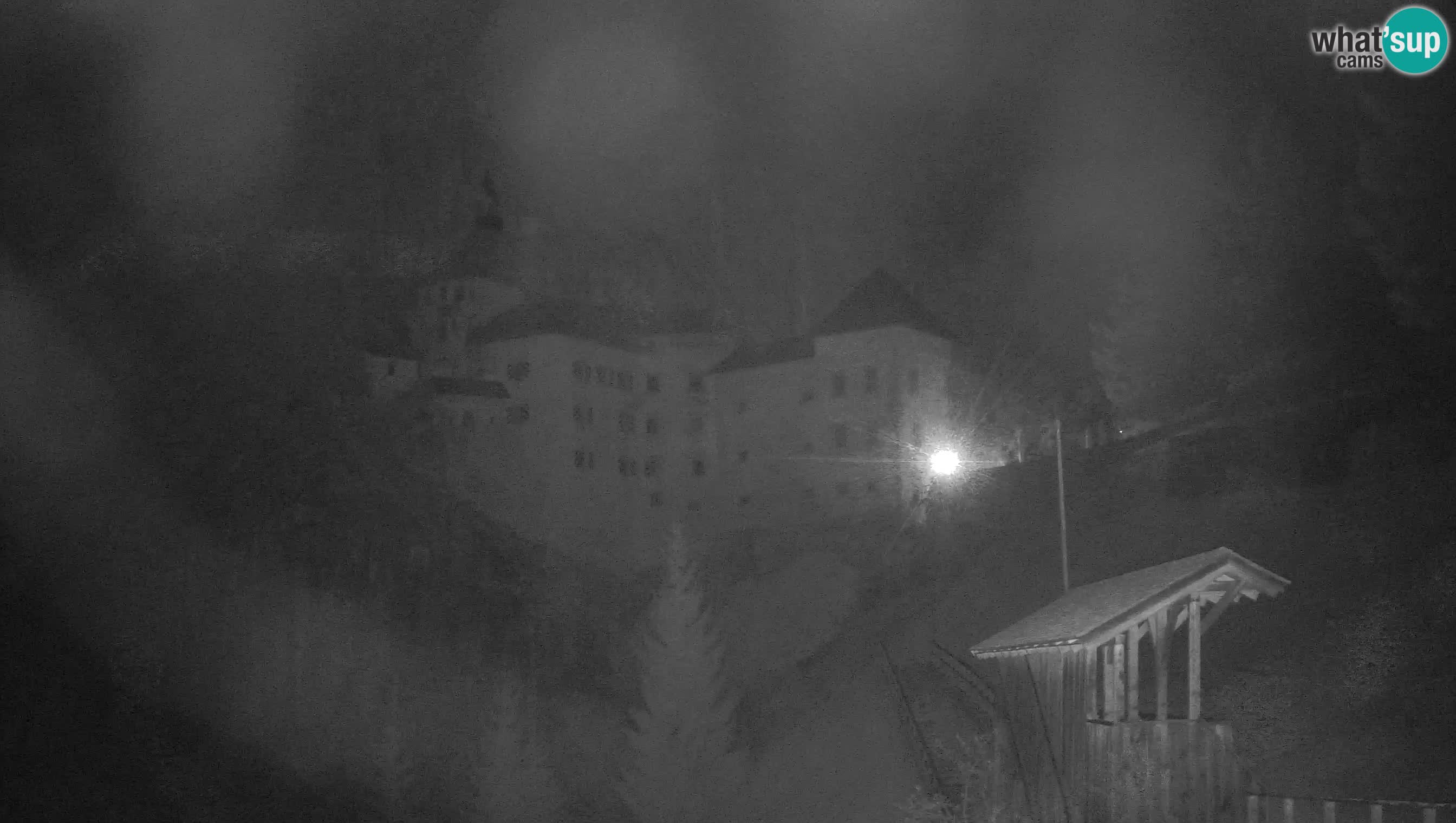 Live Webcam Grad Predjama – Château de Predjama – Postojna – Slovénie
