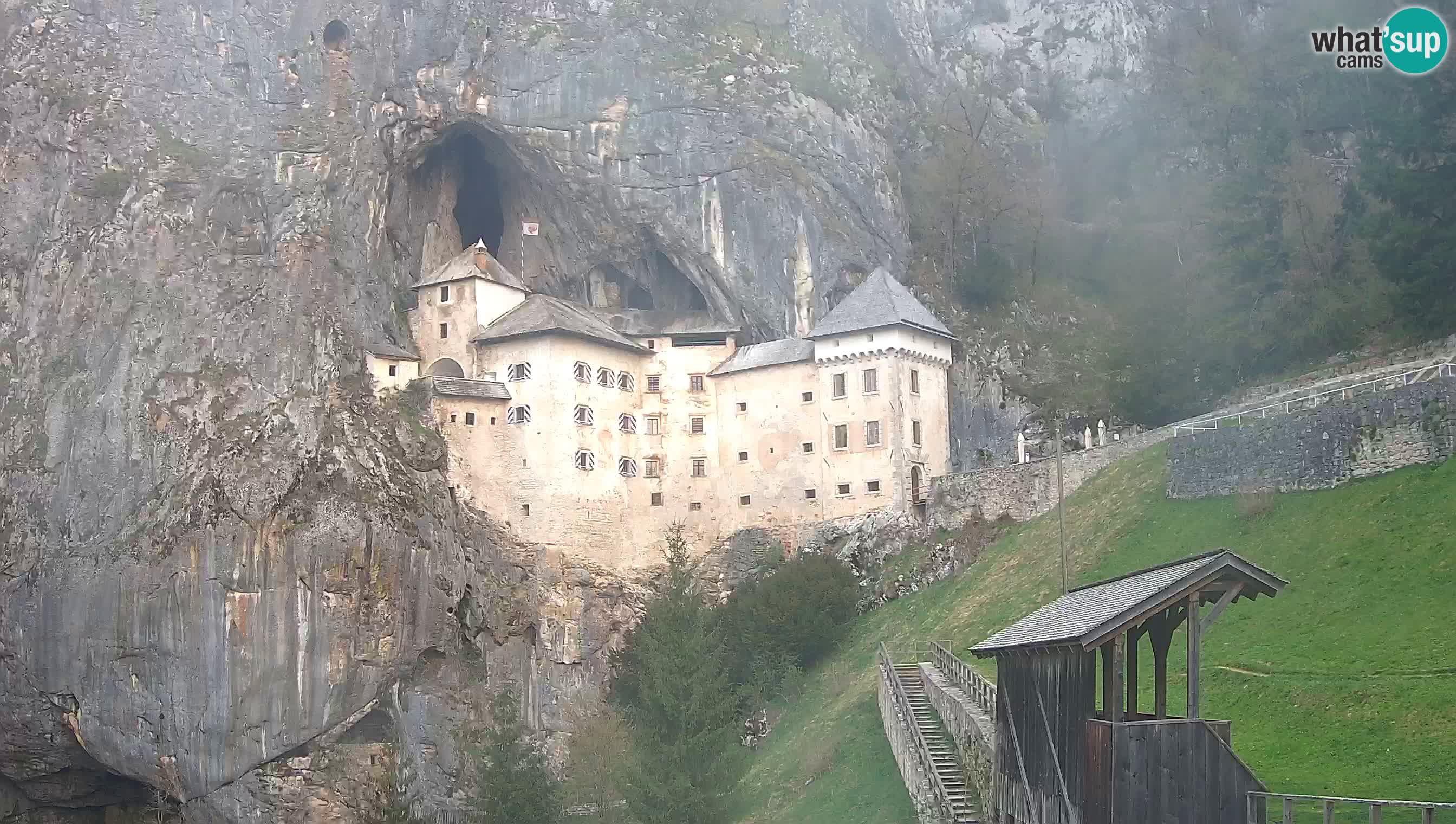 Camera en vivo Castillo de Predjama – Postojna – Eslovenia